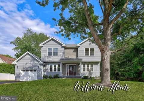 62 GLENN AVENUE LAWRENCE TWP NJ 08648