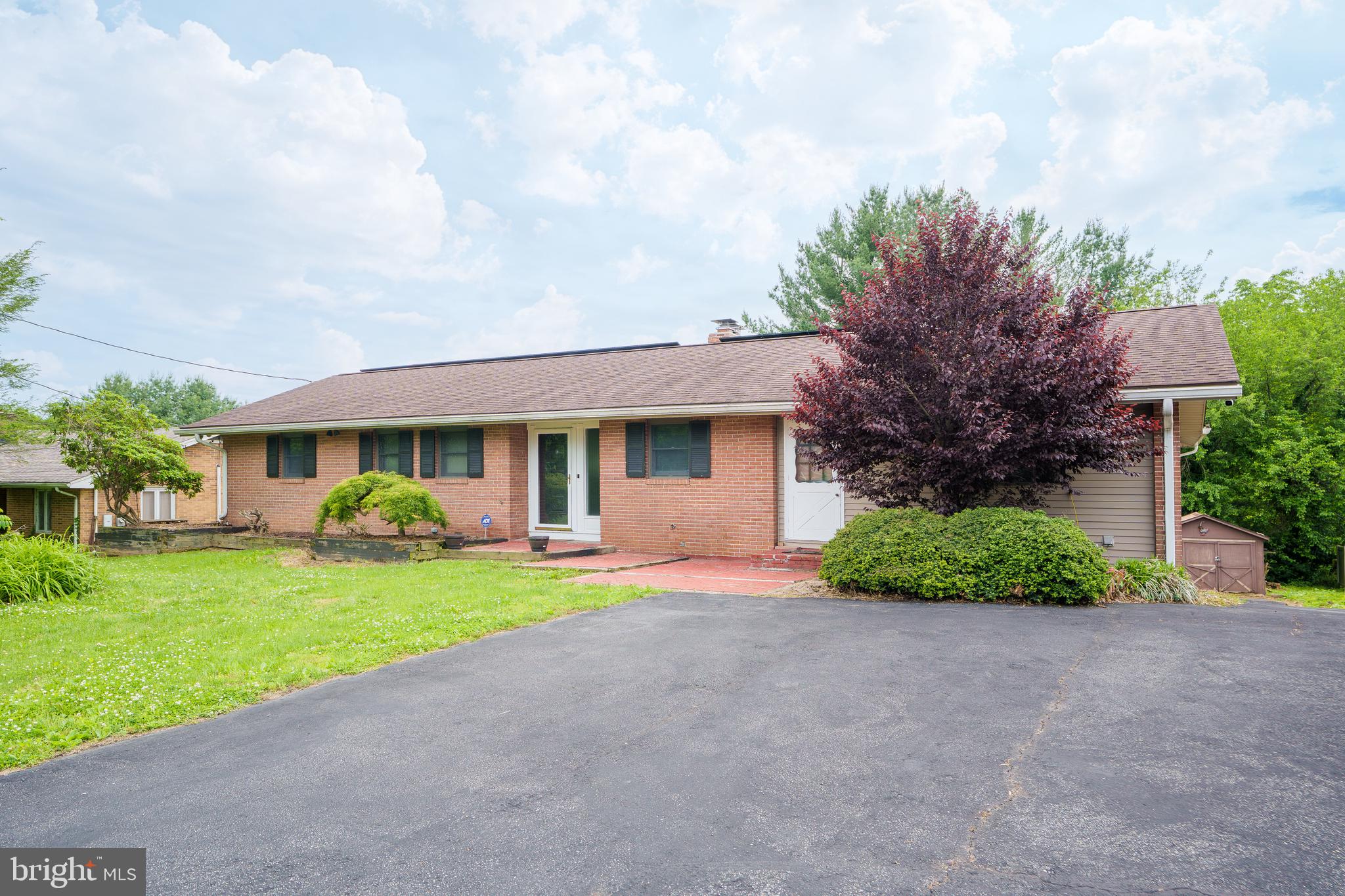 1205 NOTTINGHAM ROAD