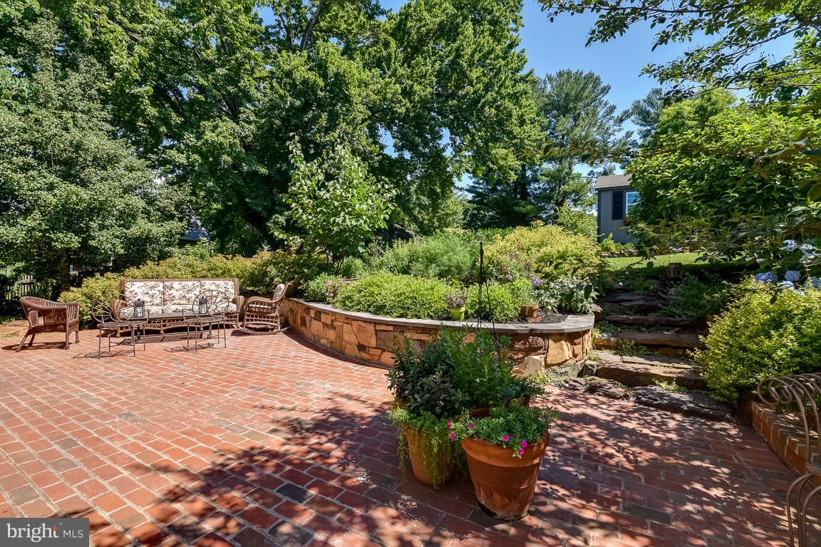 LEE HEIGHTS SUBD - Residential