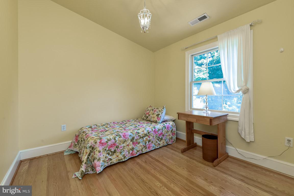 LEE HEIGHTS SUBD - Residential