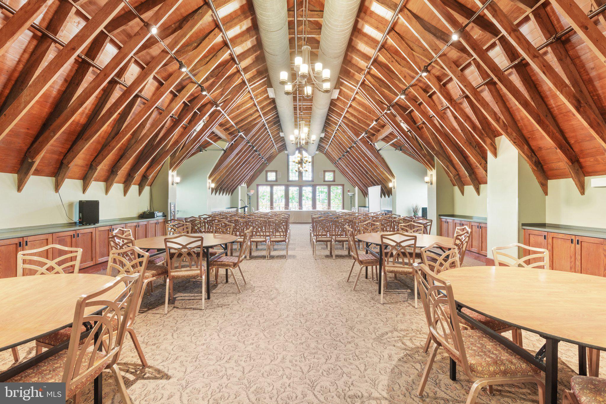 LANSDOWNE ON THE POTOMAC - Residential