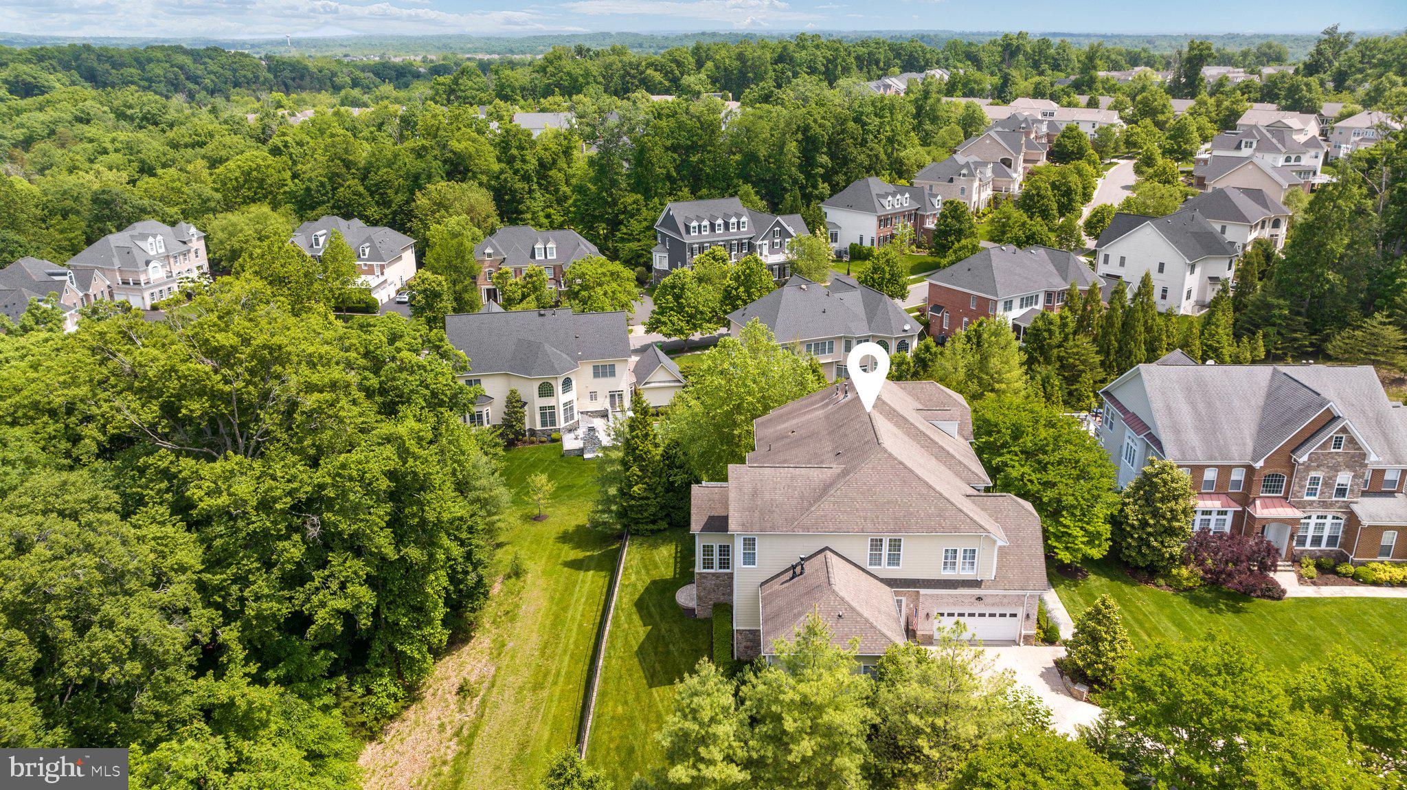 LANSDOWNE ON THE POTOMAC - Residential