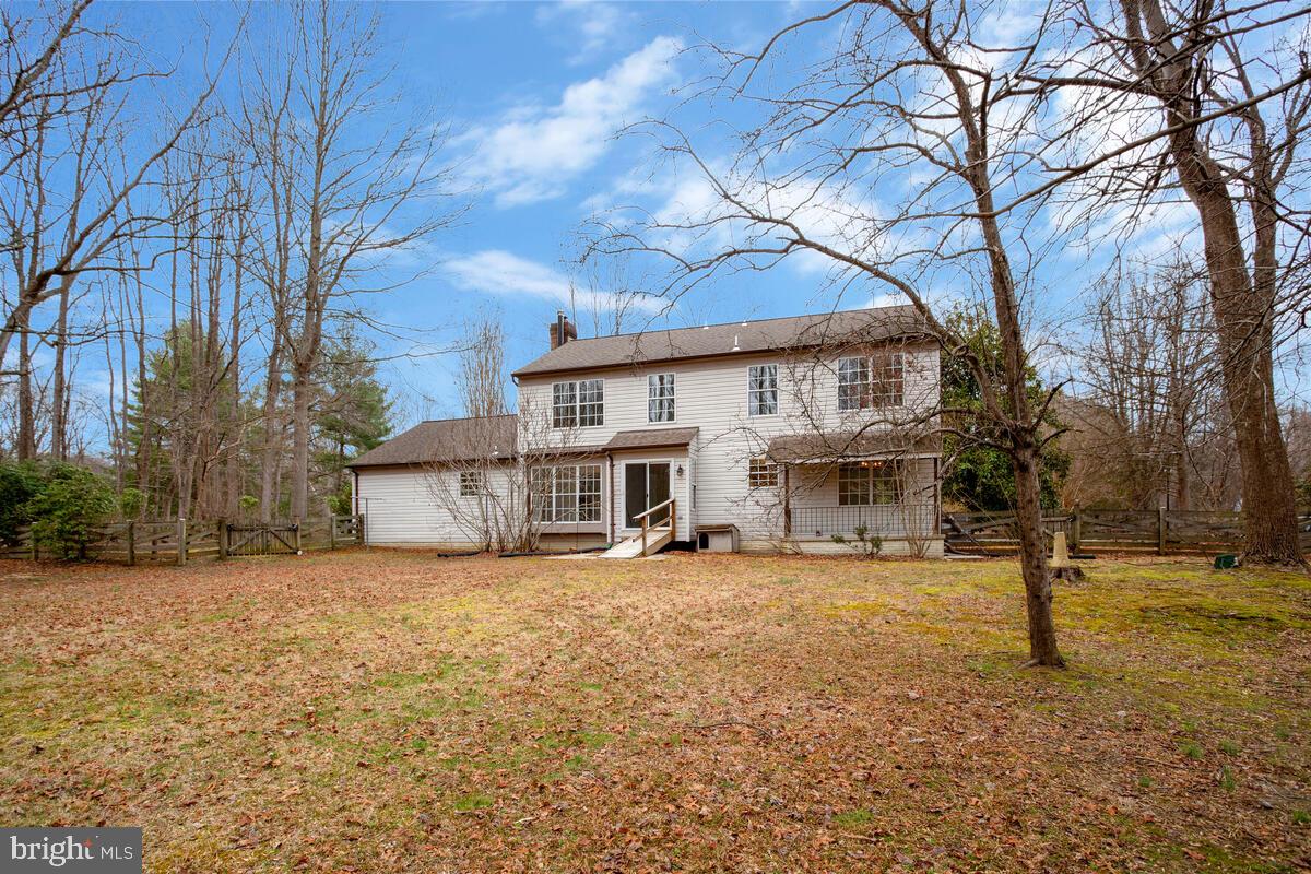 WOODMORE MEADOWS - Residential