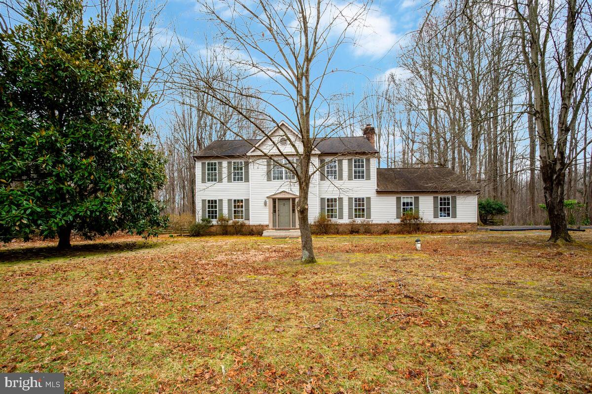 WOODMORE MEADOWS - Residential