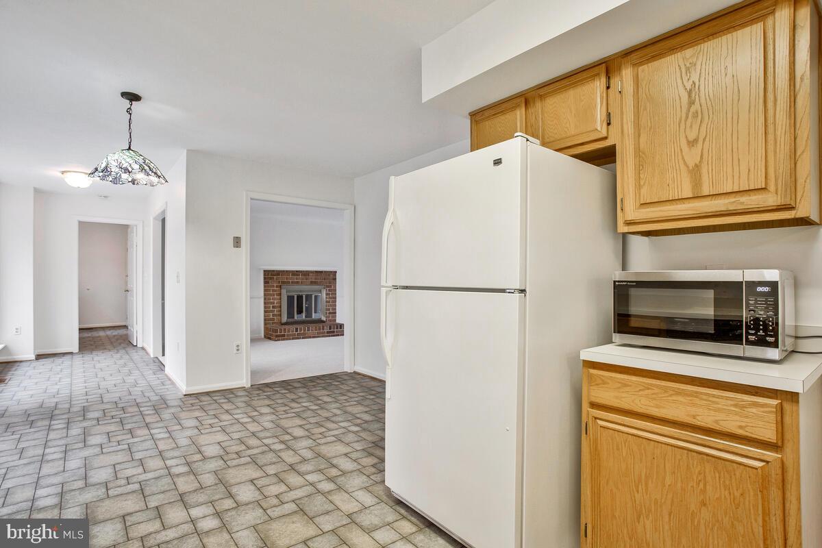 WOODMORE MEADOWS - Residential