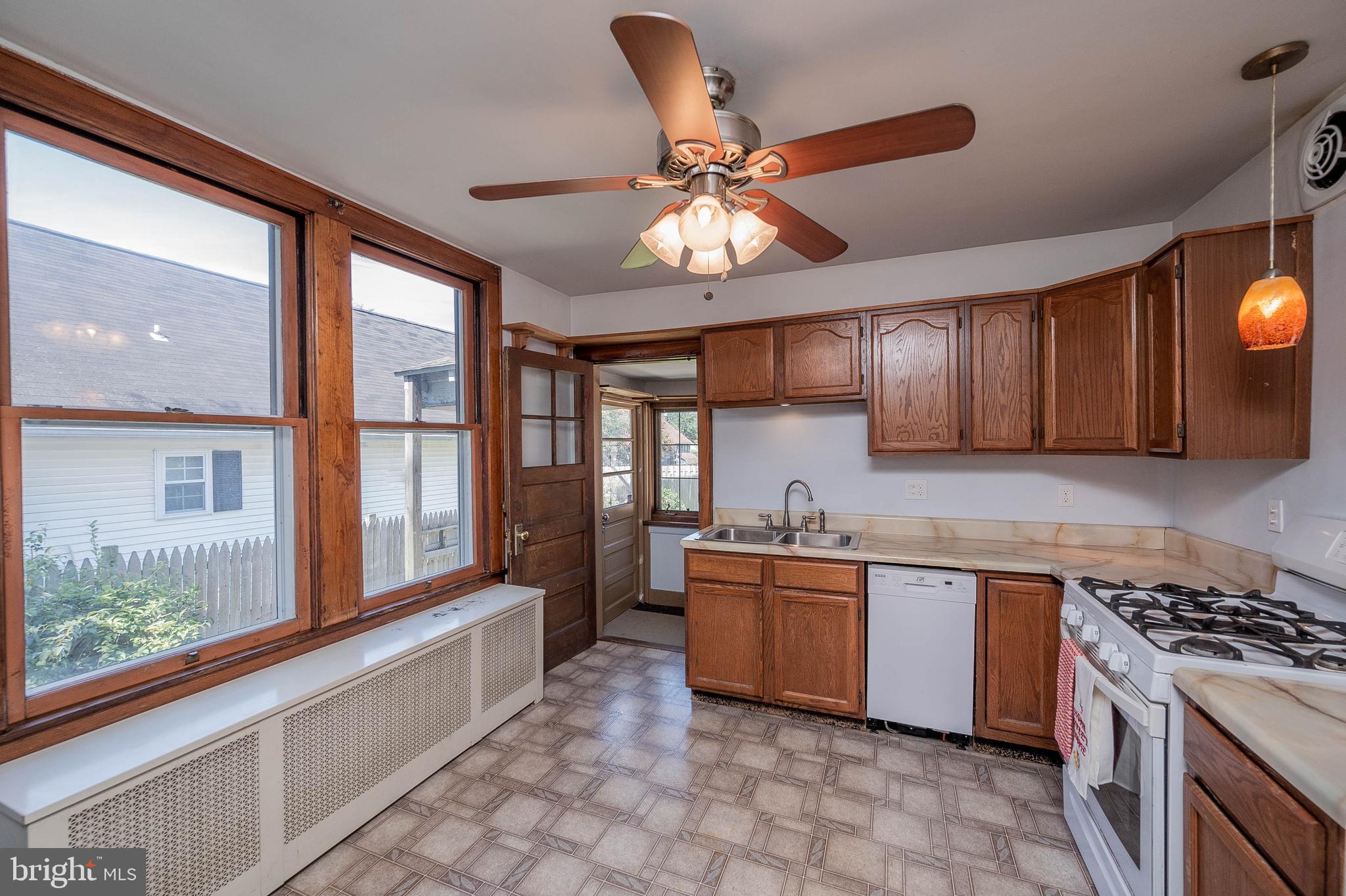 GRACELAND PARK - Residential