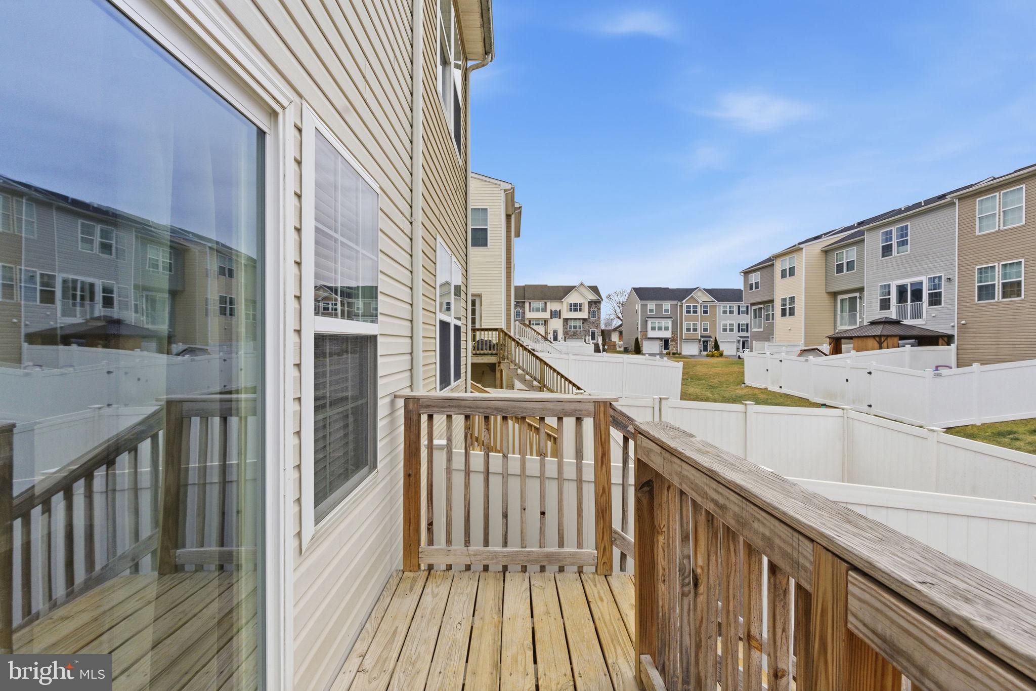 KENSINGTON TERRACE - Residential Lease