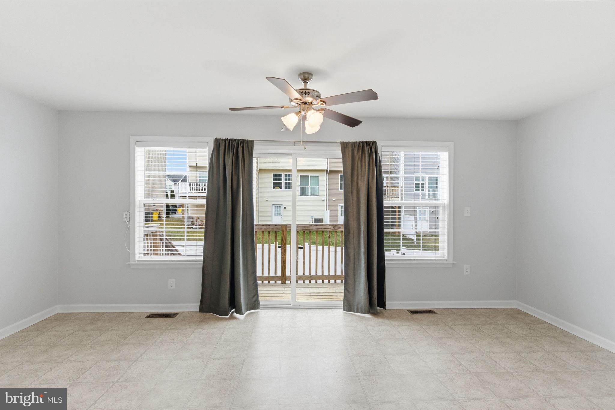 KENSINGTON TERRACE - Residential Lease