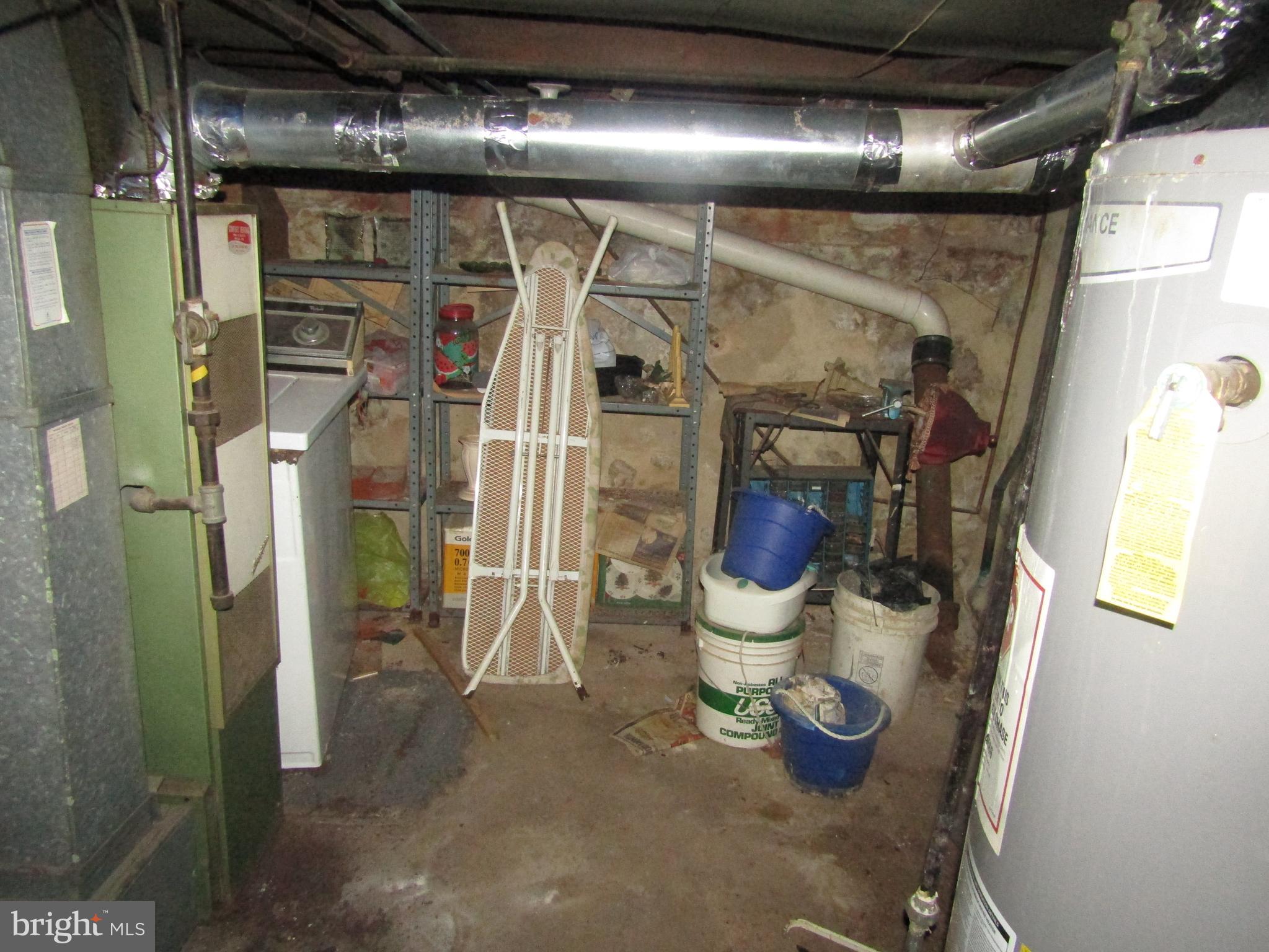 DICKINSON NARROWS - Residential