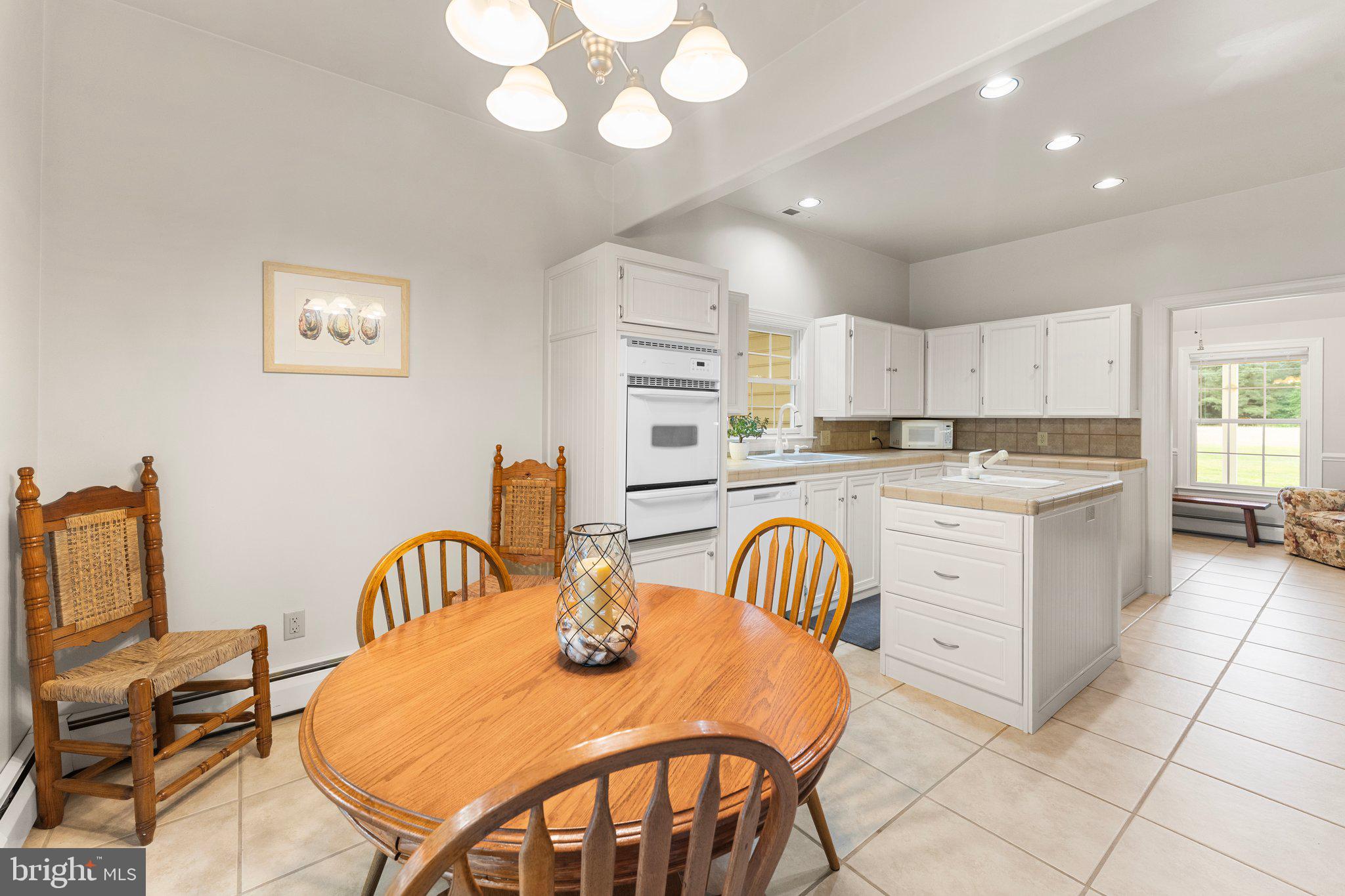 EDGEWATER - Residential