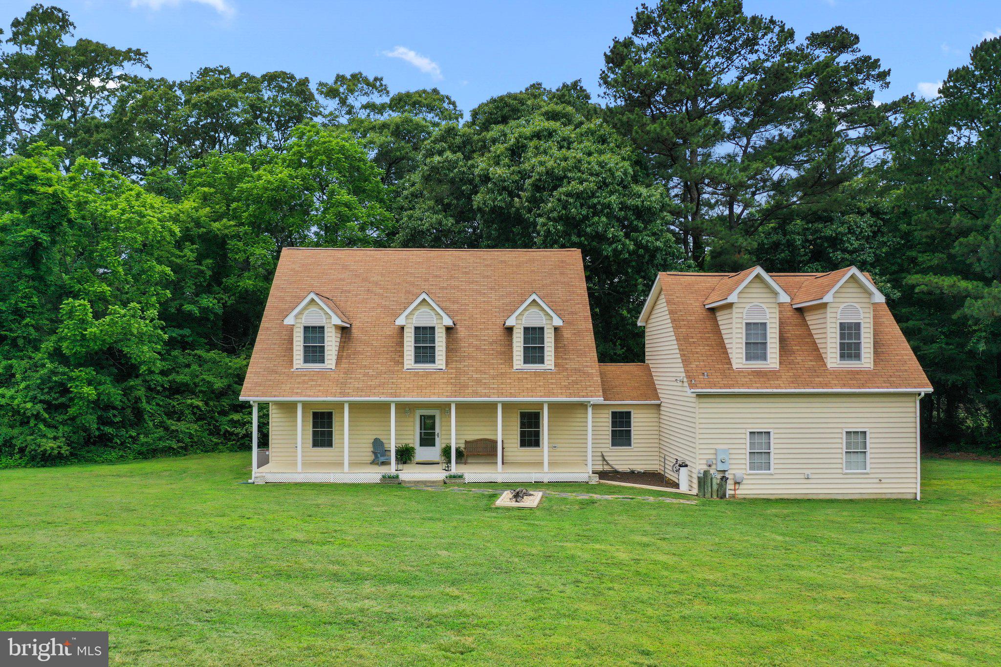 EDGEWATER - Residential