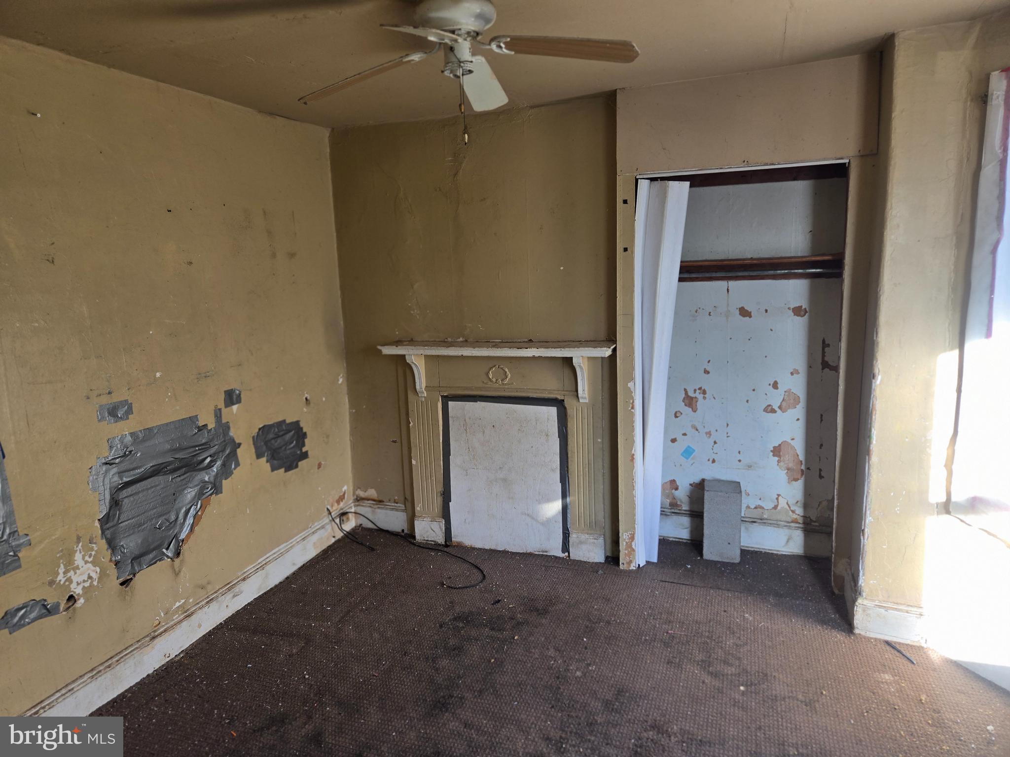 PHILADELPHIA (WEST) - Residential