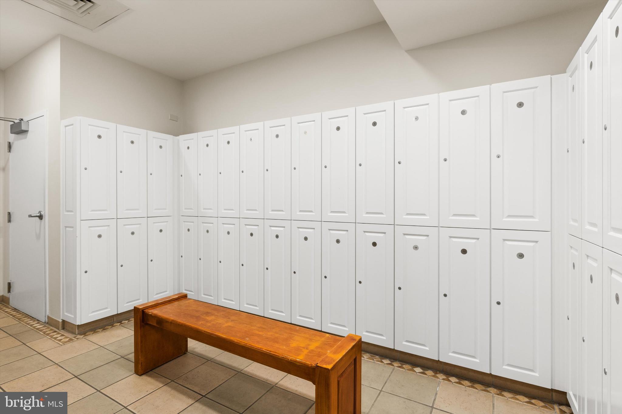 GLEN RIDDLE - Residential