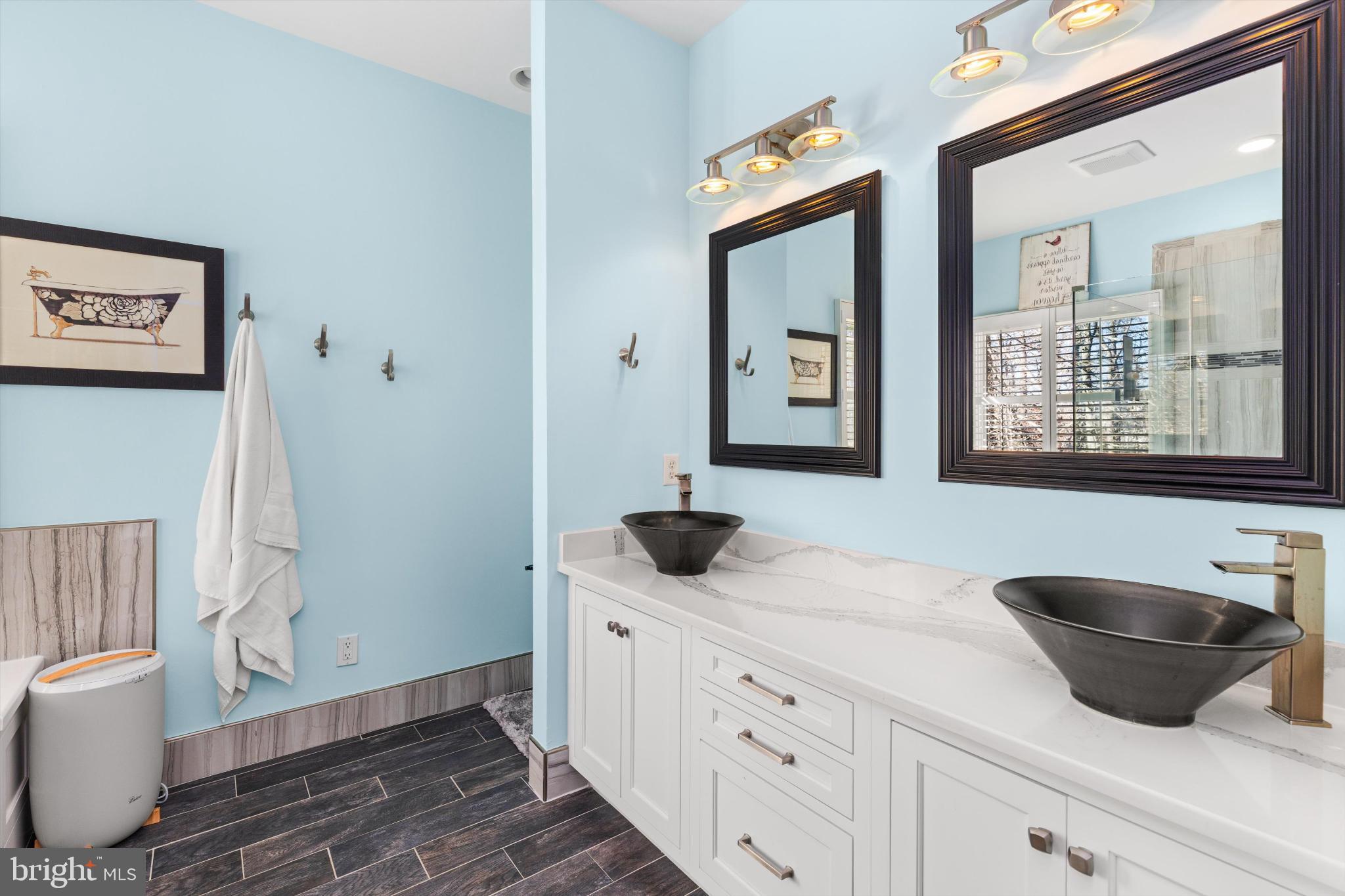 GLEN RIDDLE - Residential