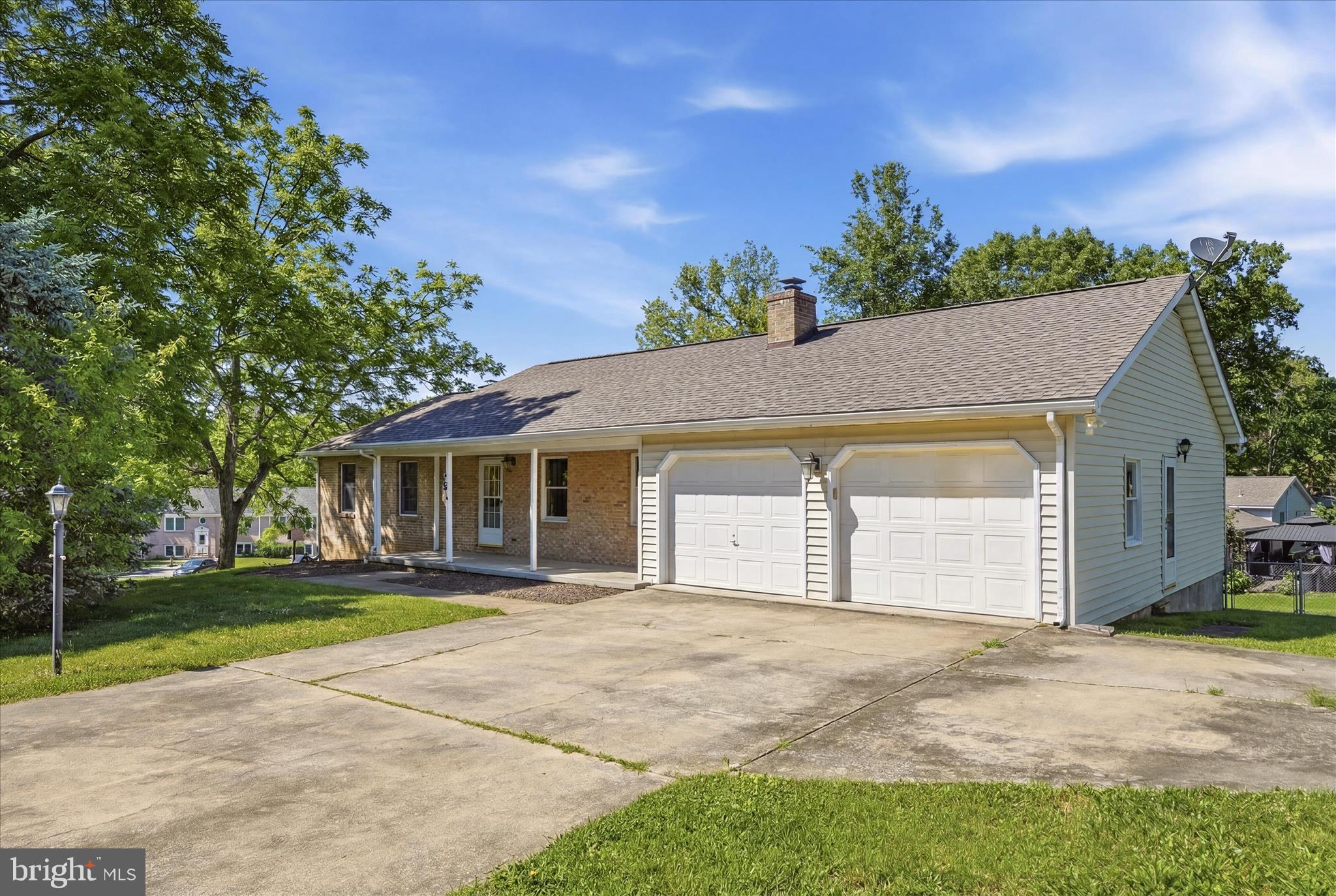 437 TUSCAWILLA DRIVE