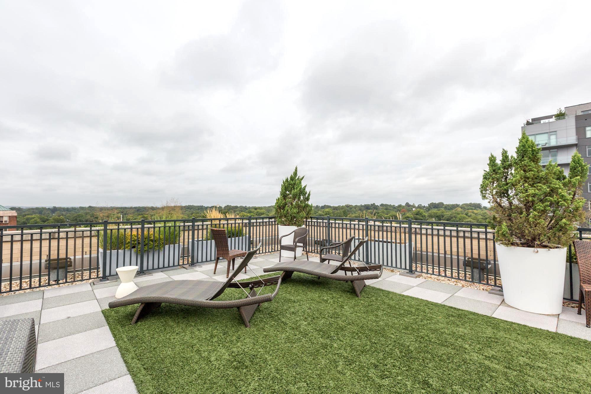 LIONSGATE - Residential