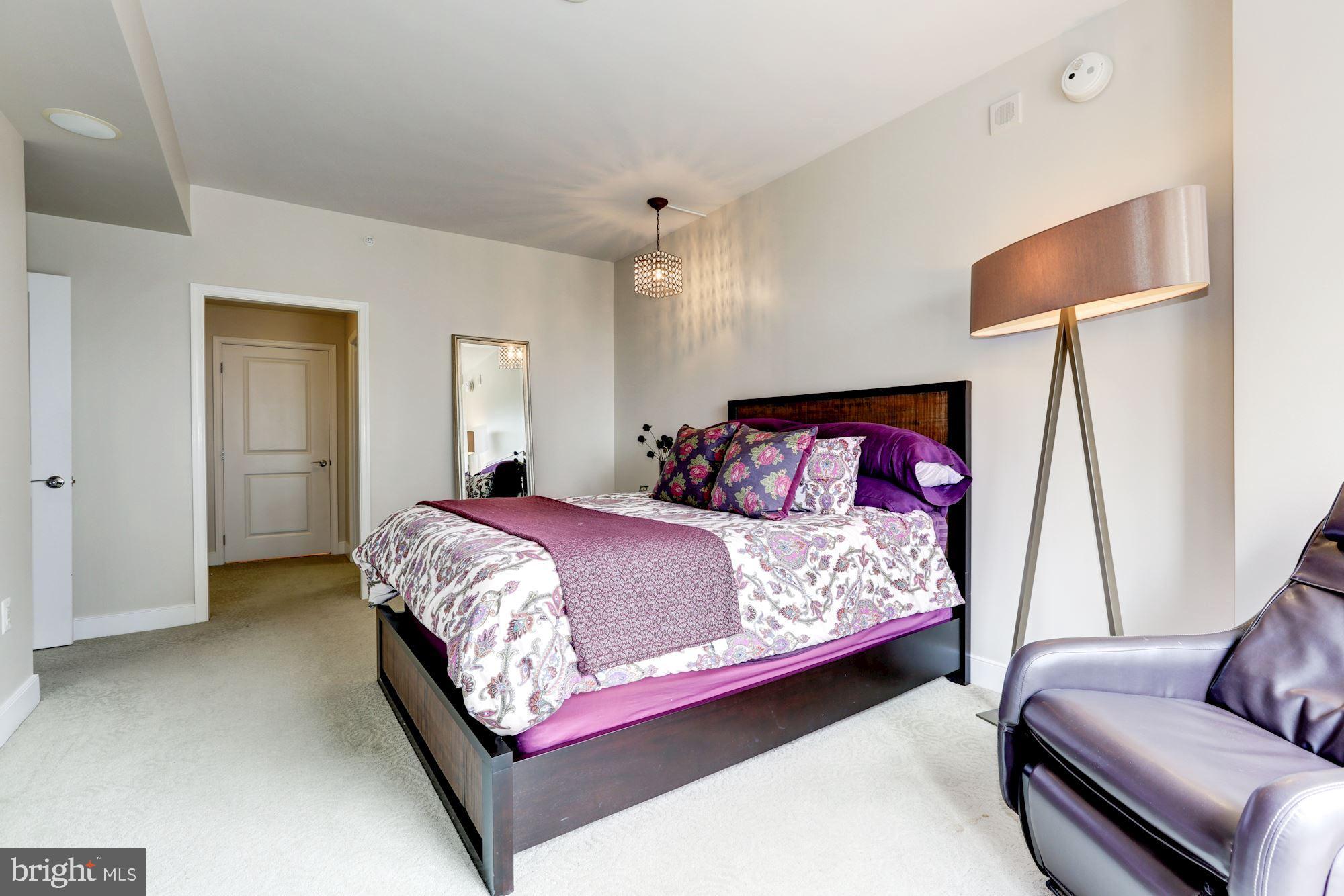 LIONSGATE - Residential