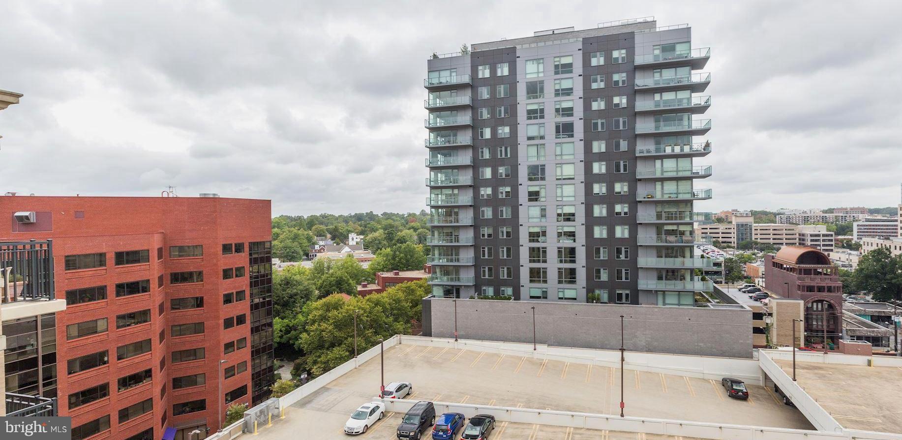 LIONSGATE - Residential