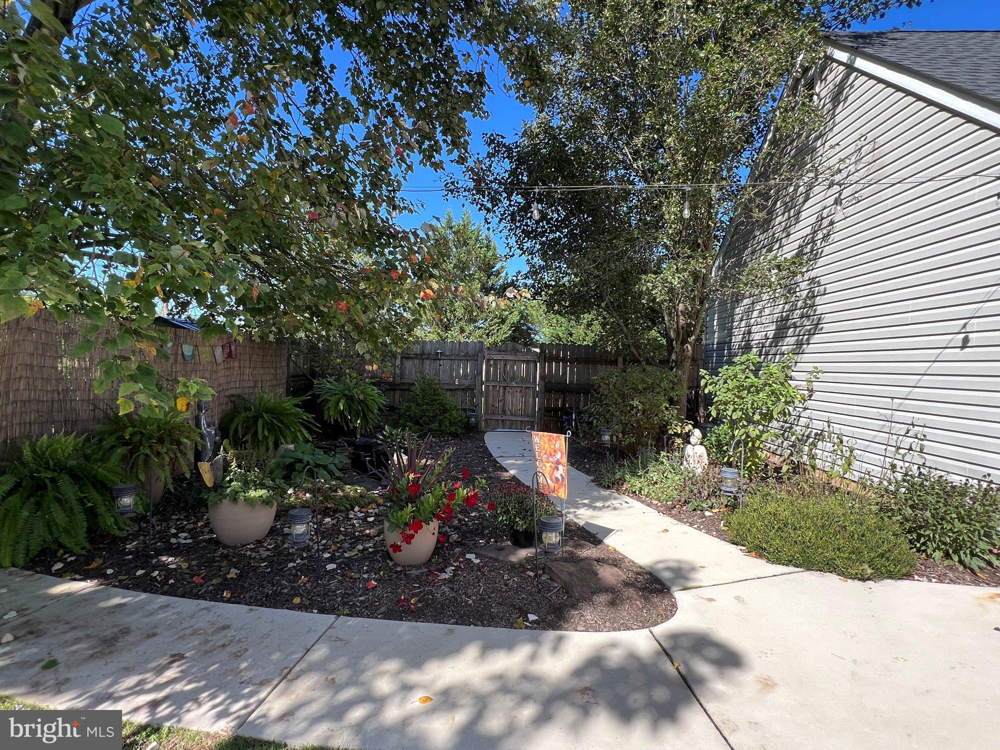 1360 MUMMASBURG ROAD