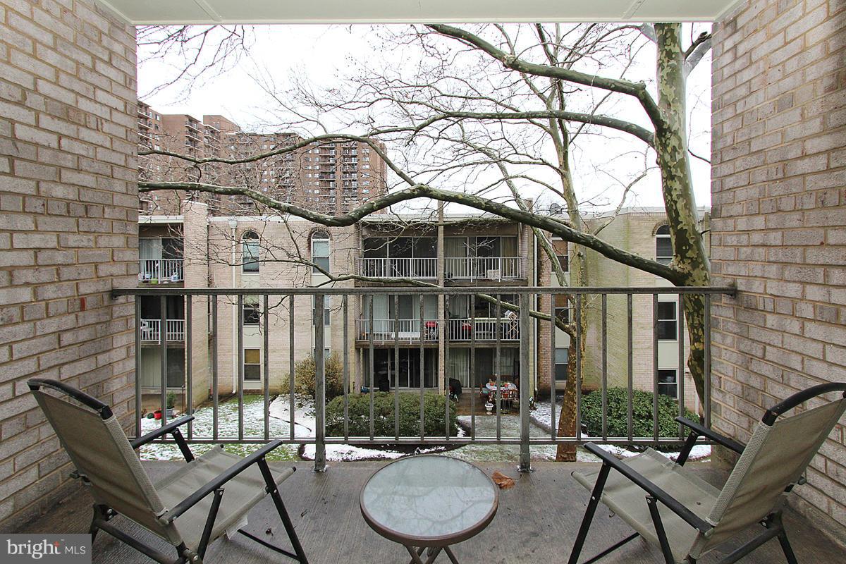 CANTERBURY SQUARE - Residential