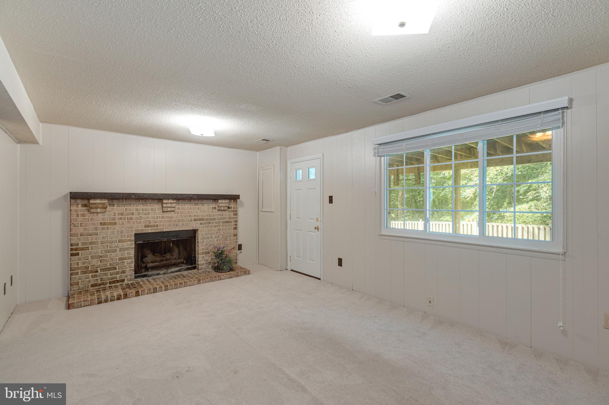 NEWINGTON FOREST - Residential