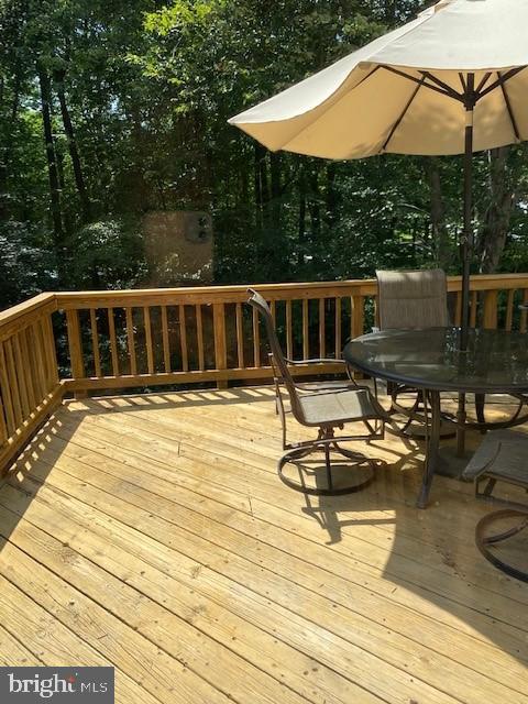 NEWINGTON FOREST - Residential