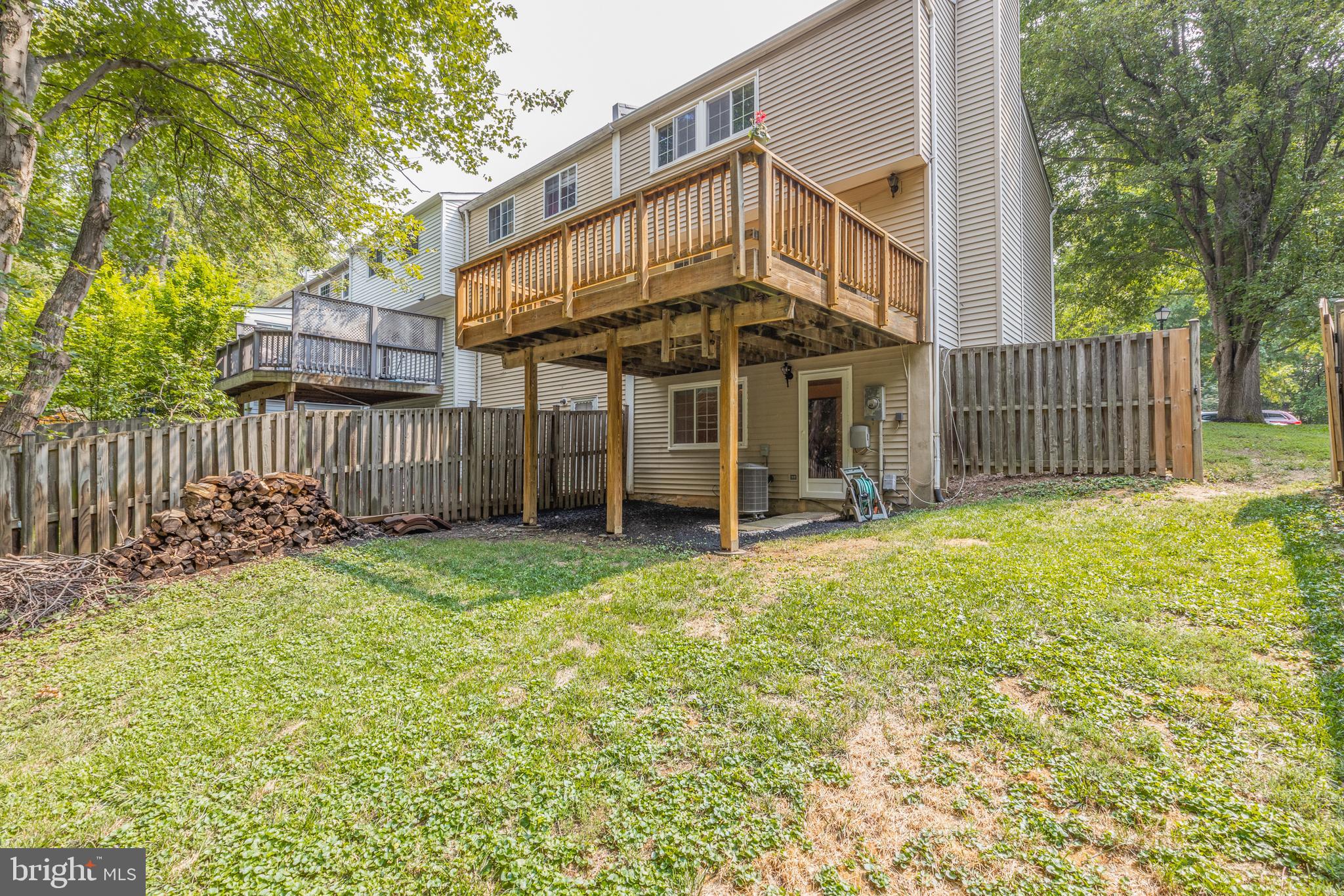 NEWINGTON FOREST - Residential
