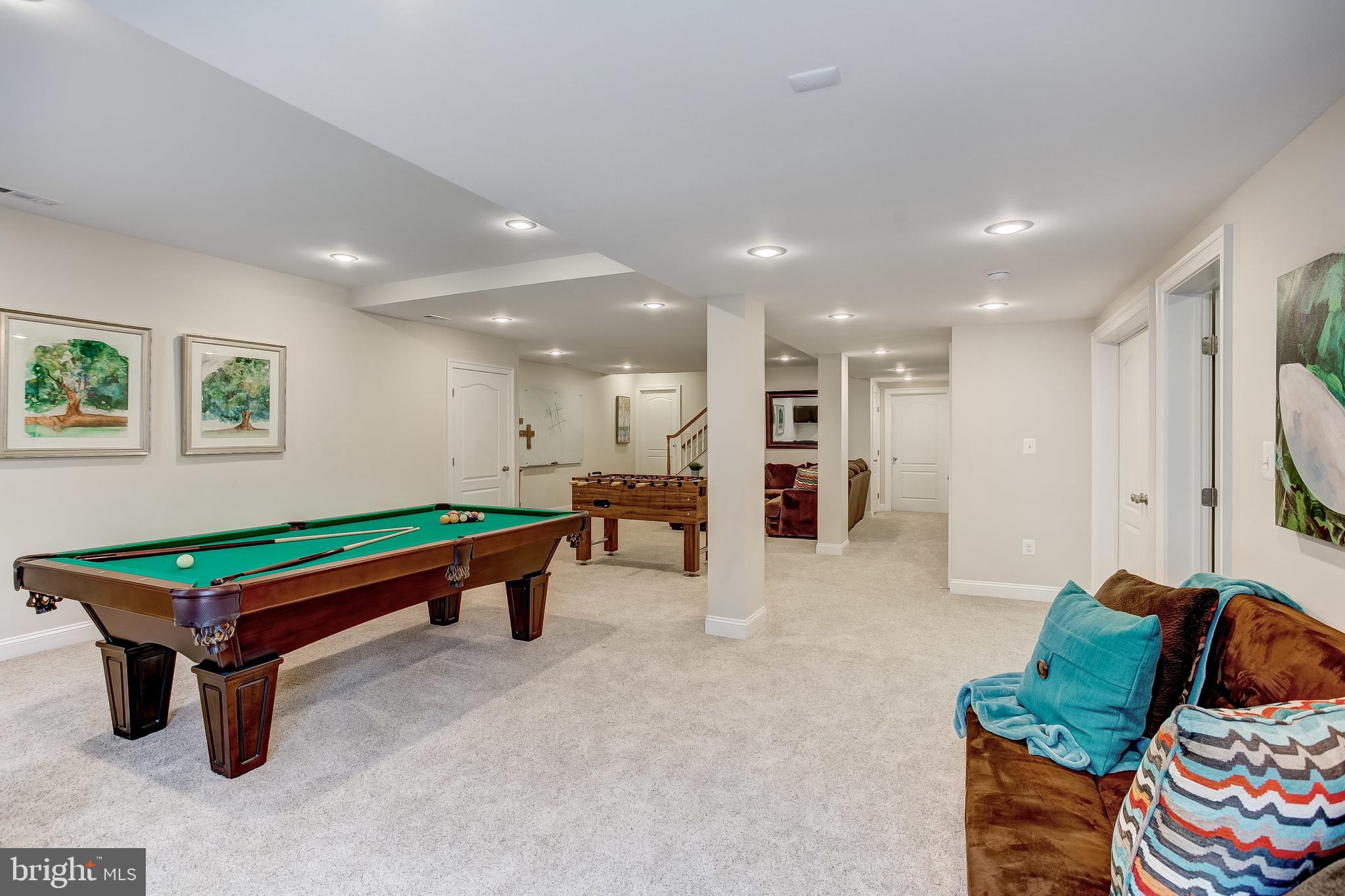 CLARKSVILLE HUNT - Residential