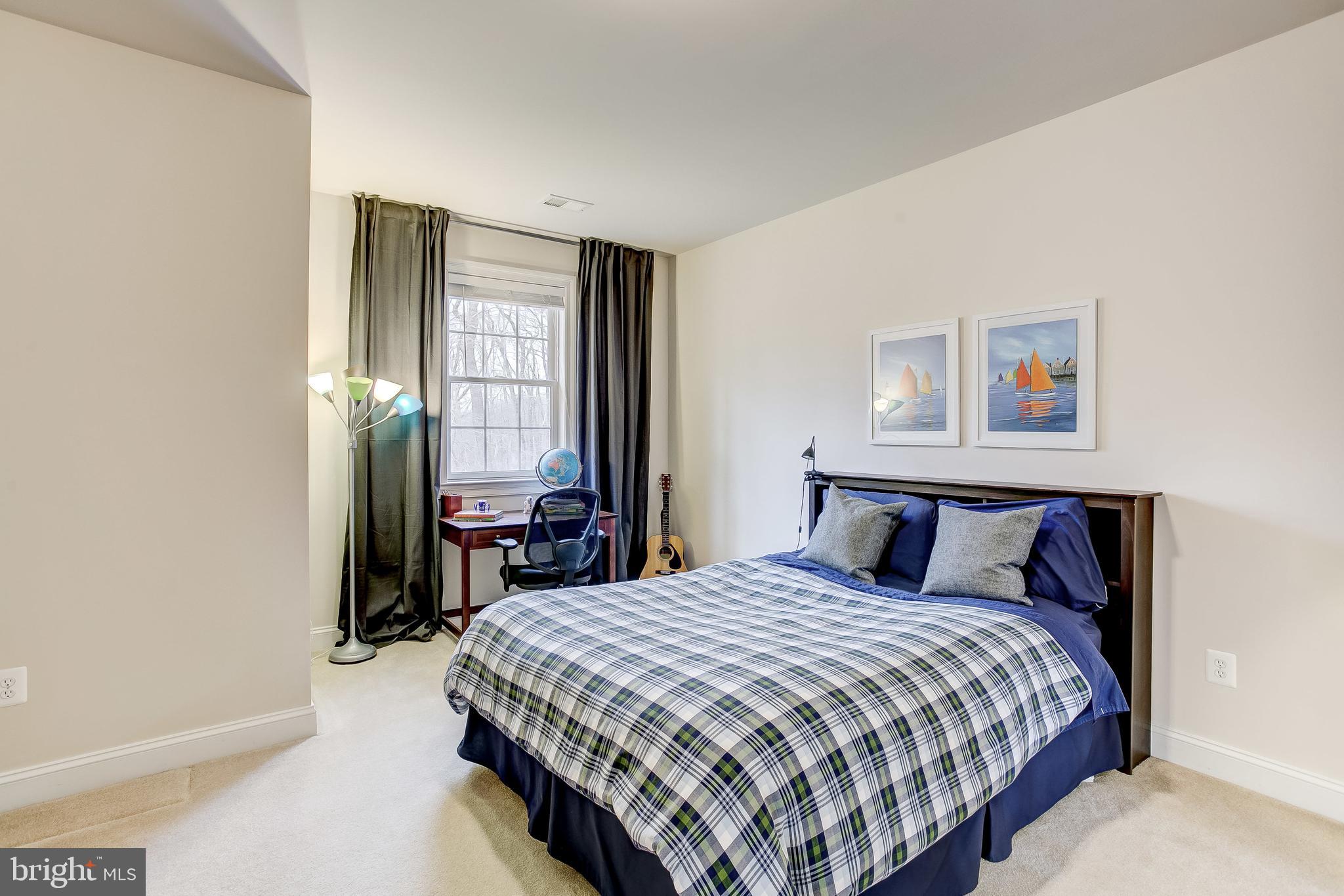 CLARKSVILLE HUNT - Residential