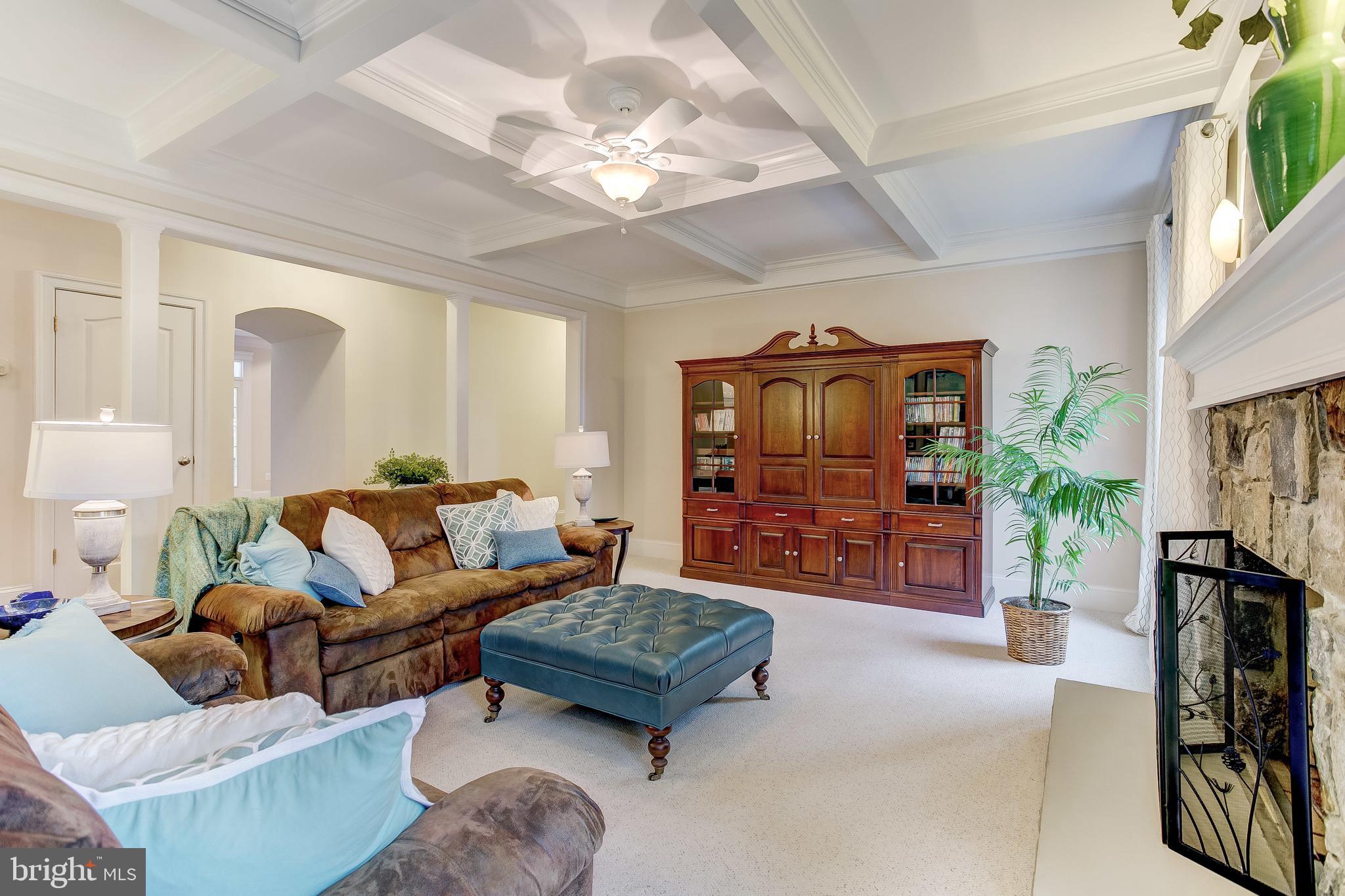 CLARKSVILLE HUNT - Residential