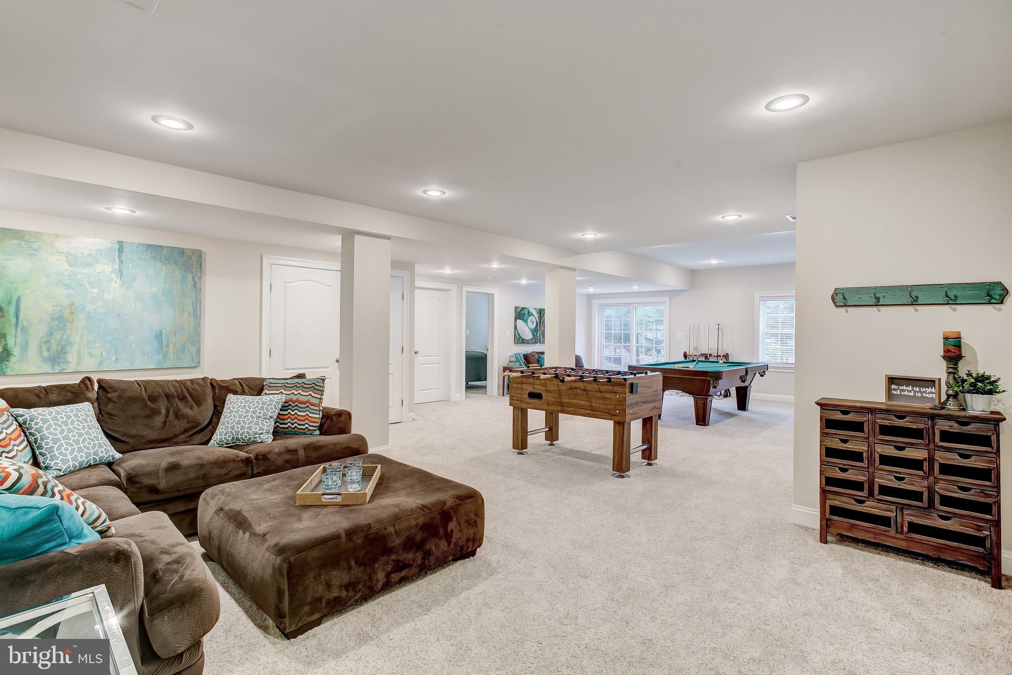 CLARKSVILLE HUNT - Residential