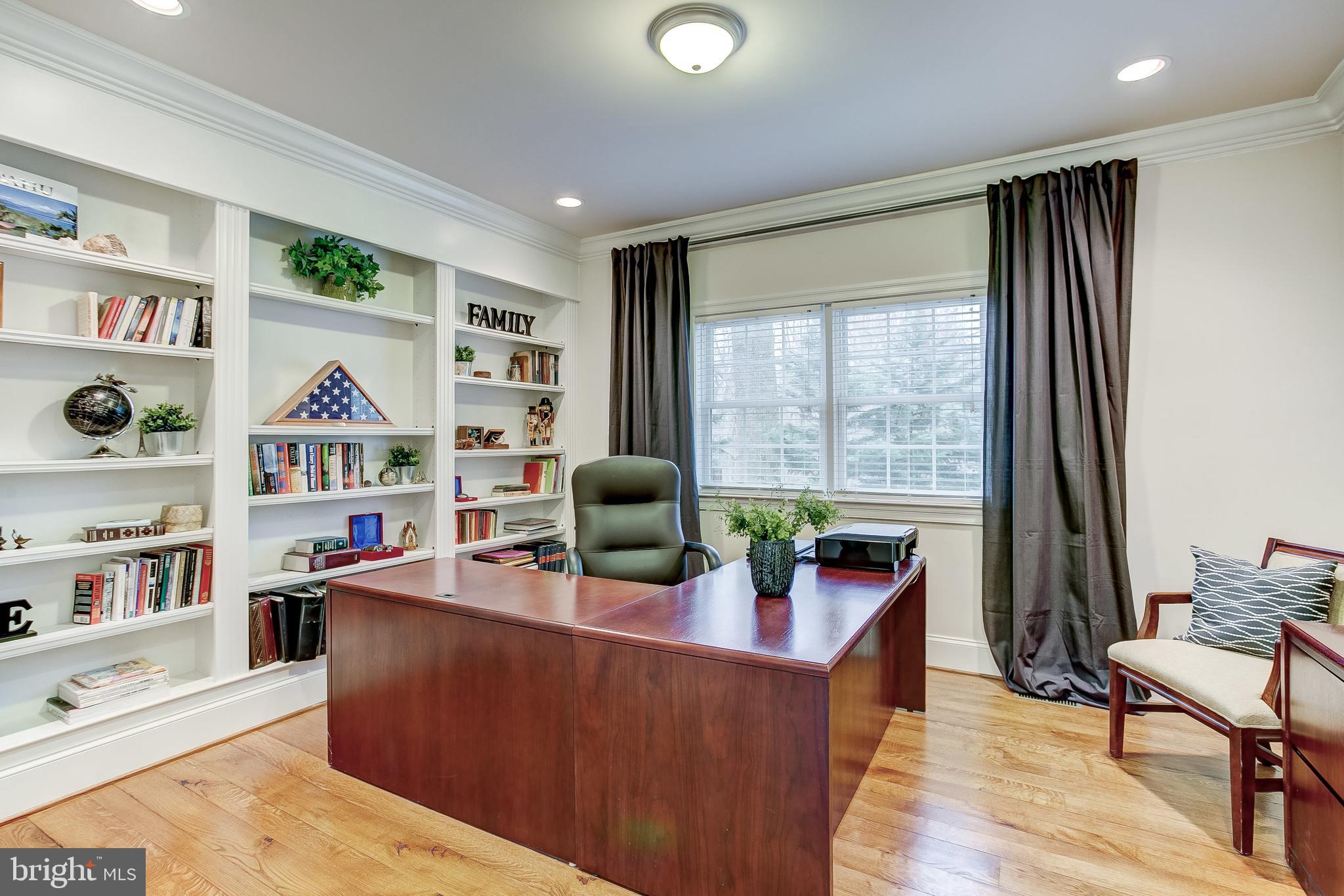 CLARKSVILLE HUNT - Residential