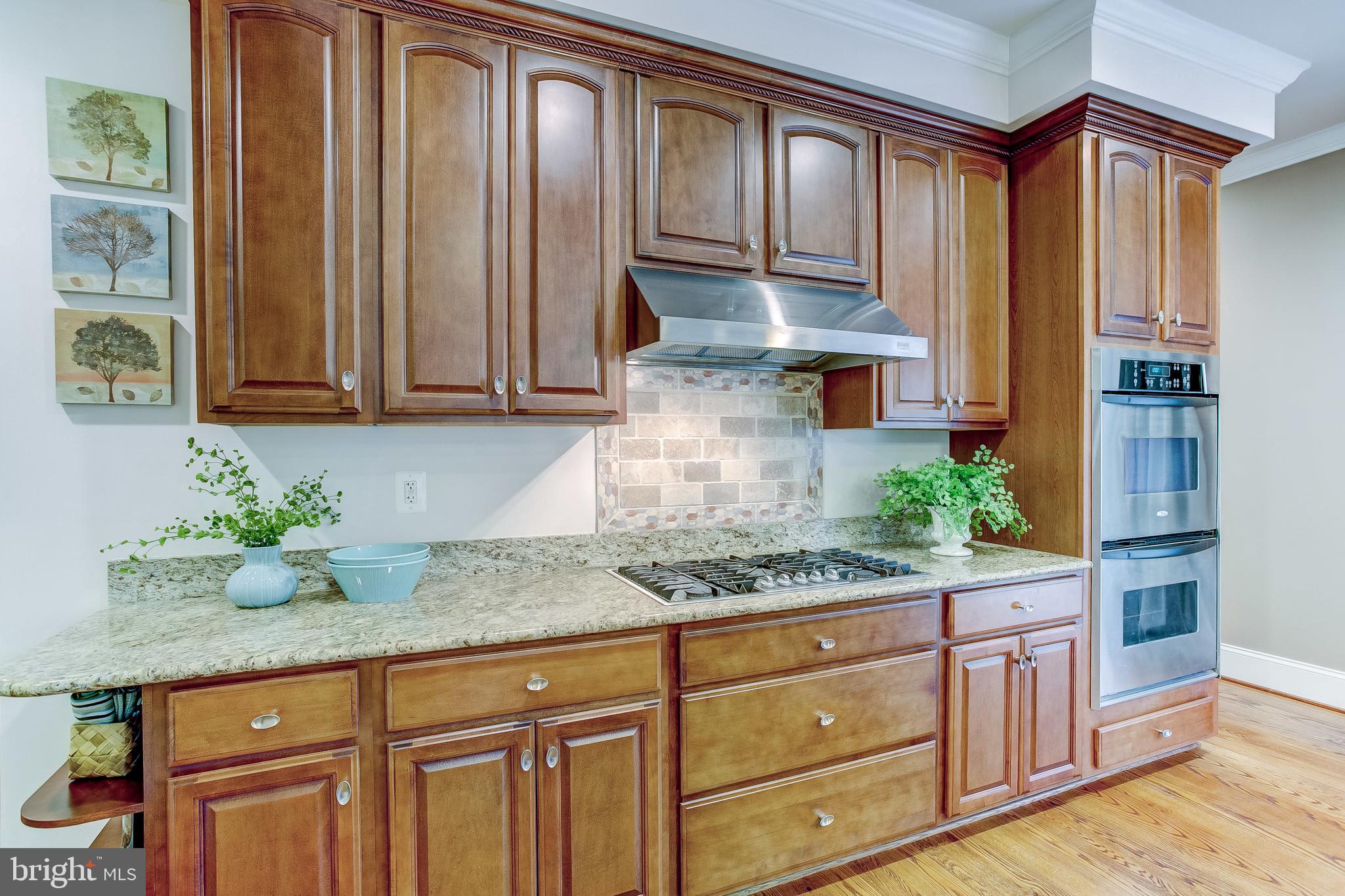 CLARKSVILLE HUNT - Residential