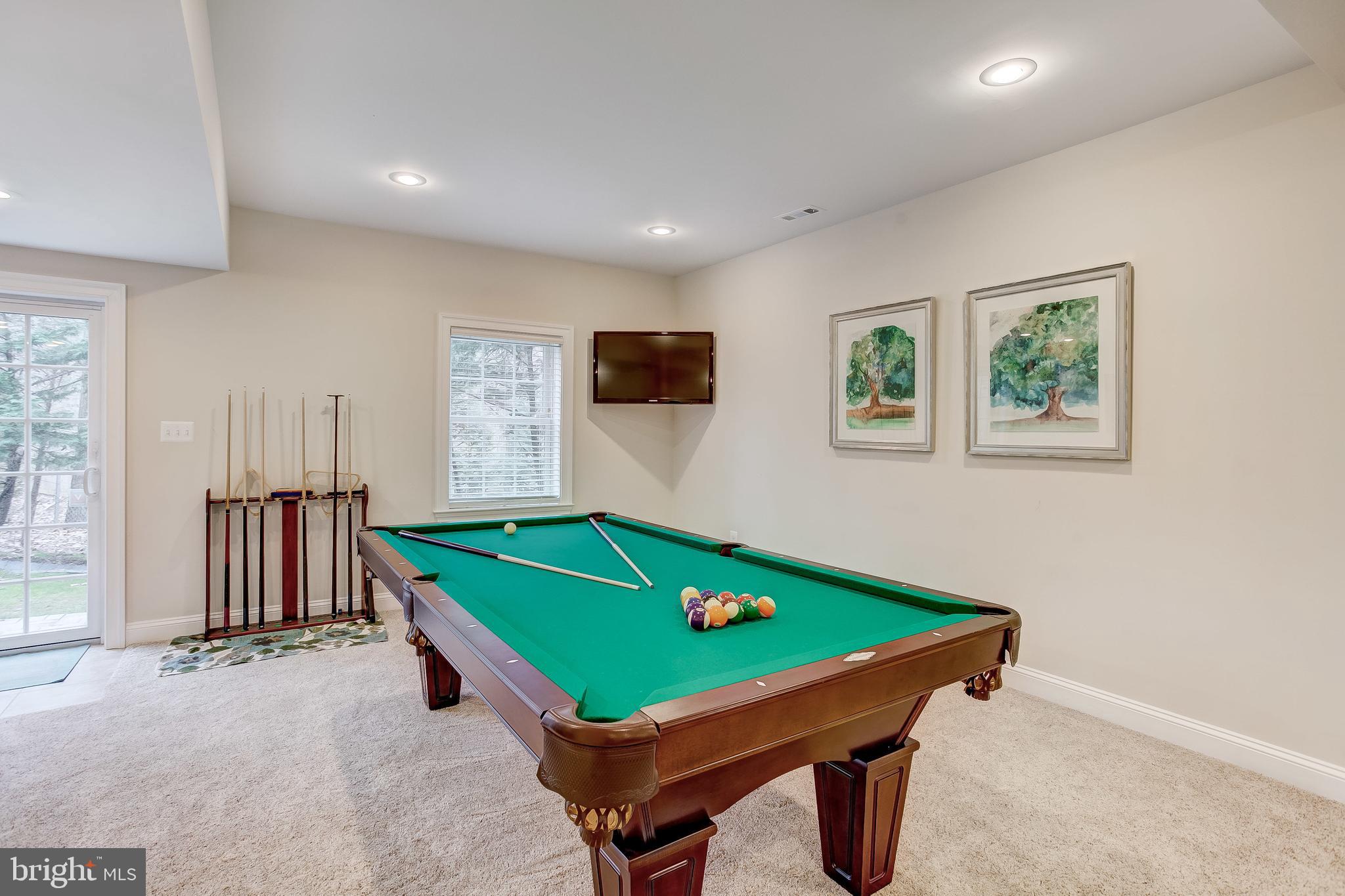 CLARKSVILLE HUNT - Residential