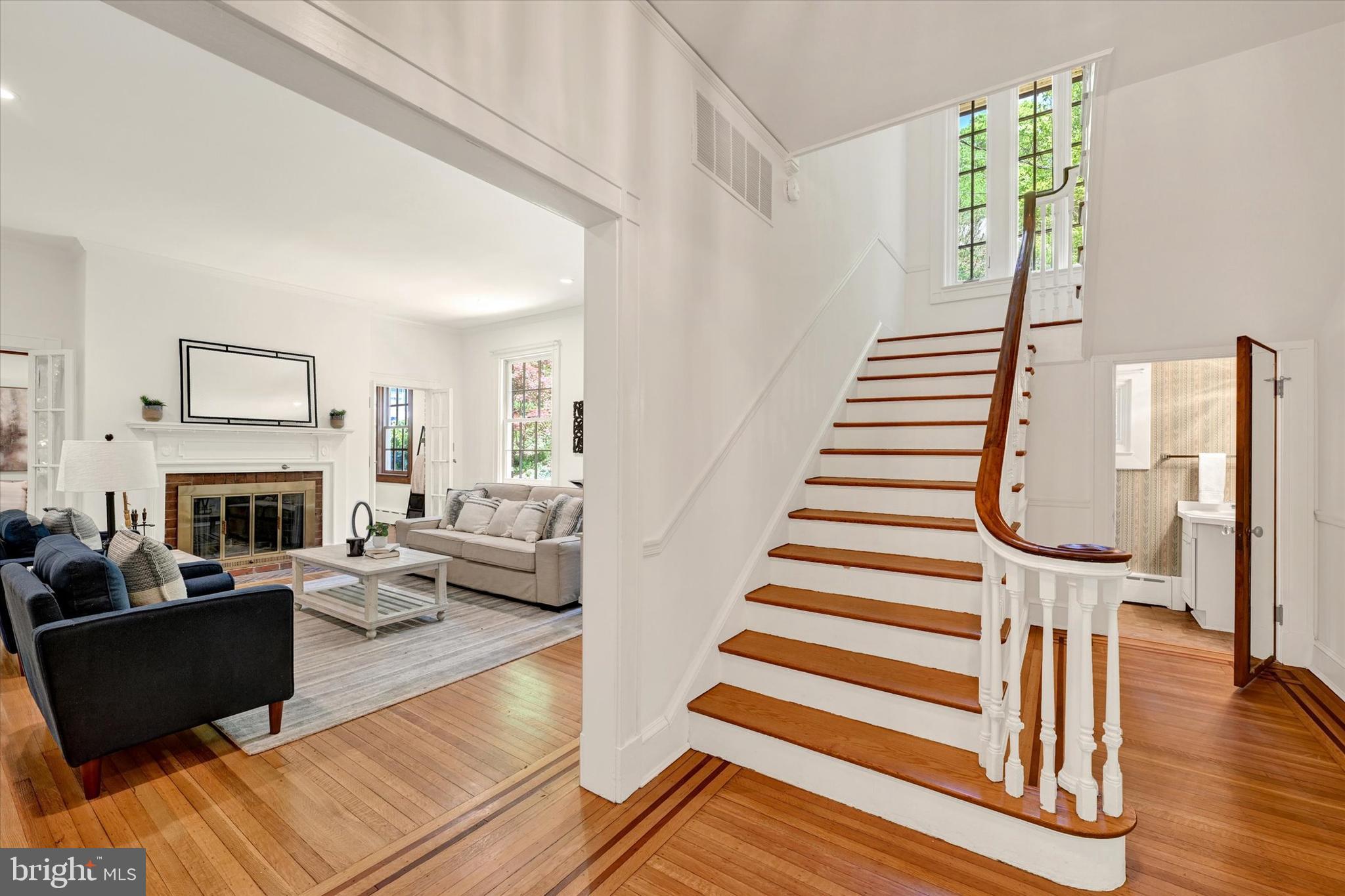 ROLAND PARK - Residential