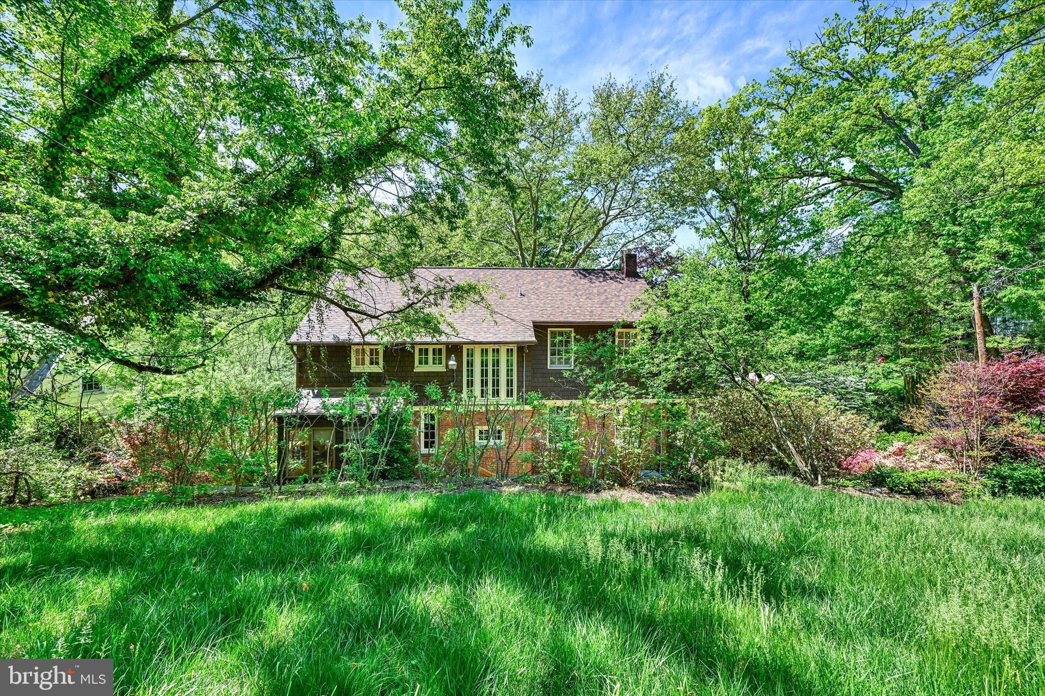ROLAND PARK - Residential