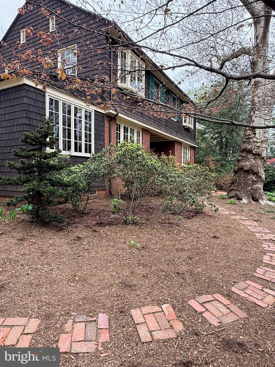 511 EDGEVALE ROAD