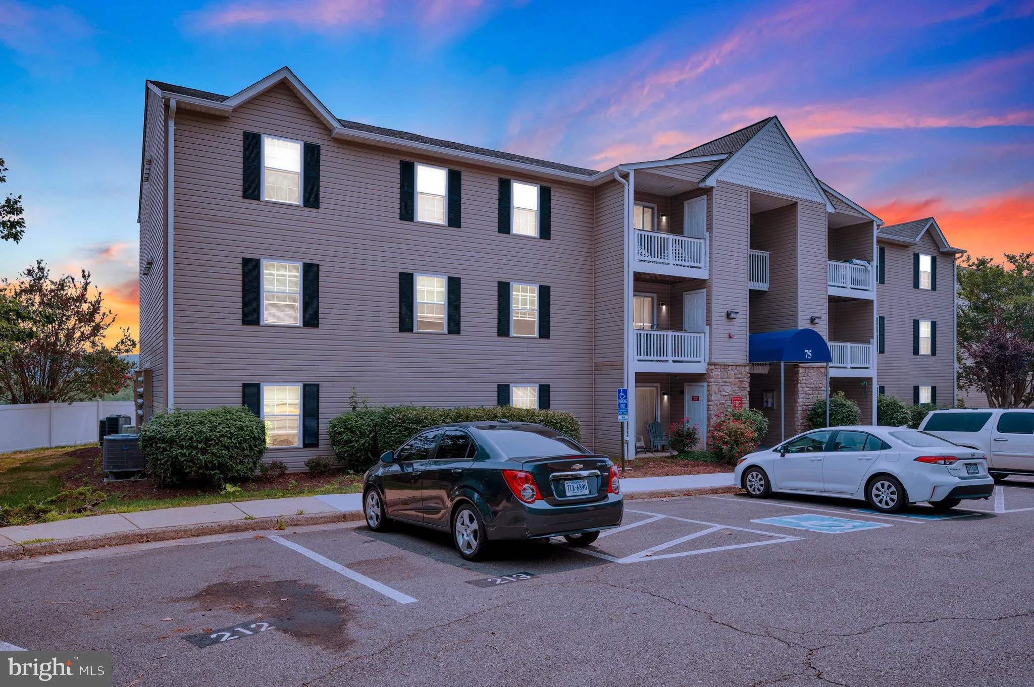 75 Fern Oak Circle Unit 303