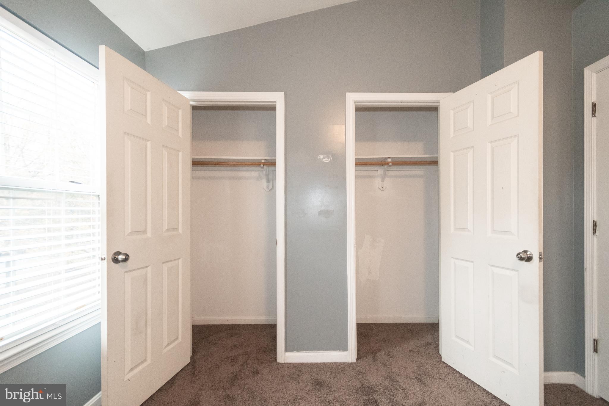 REGENCY MEADOWS - Residential Lease