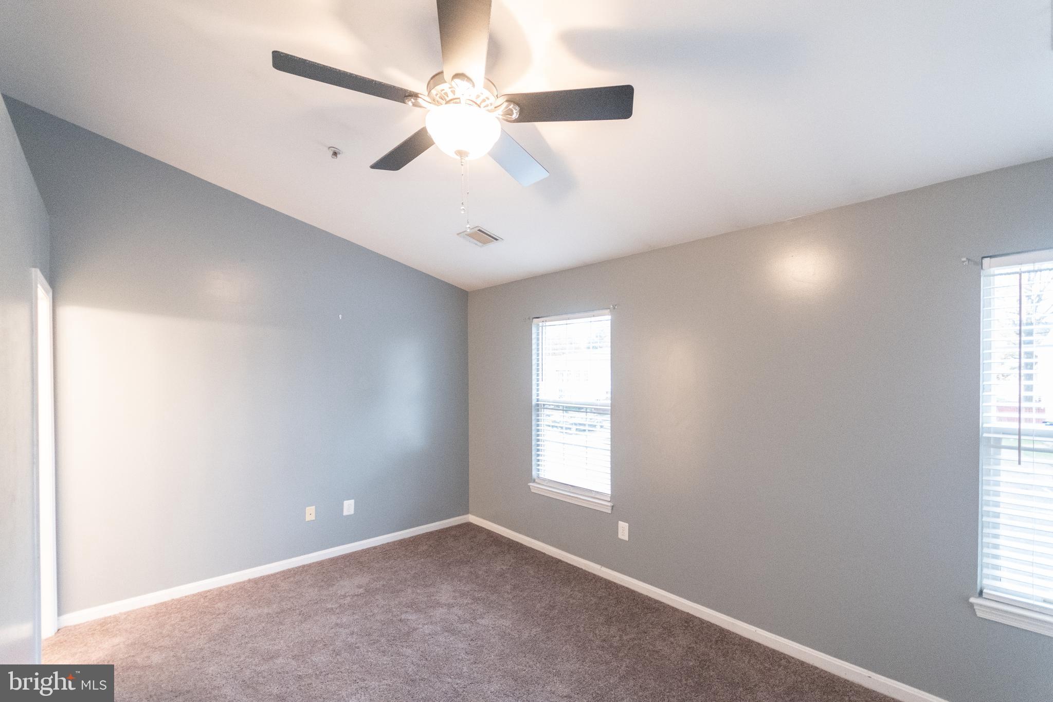 REGENCY MEADOWS - Residential Lease