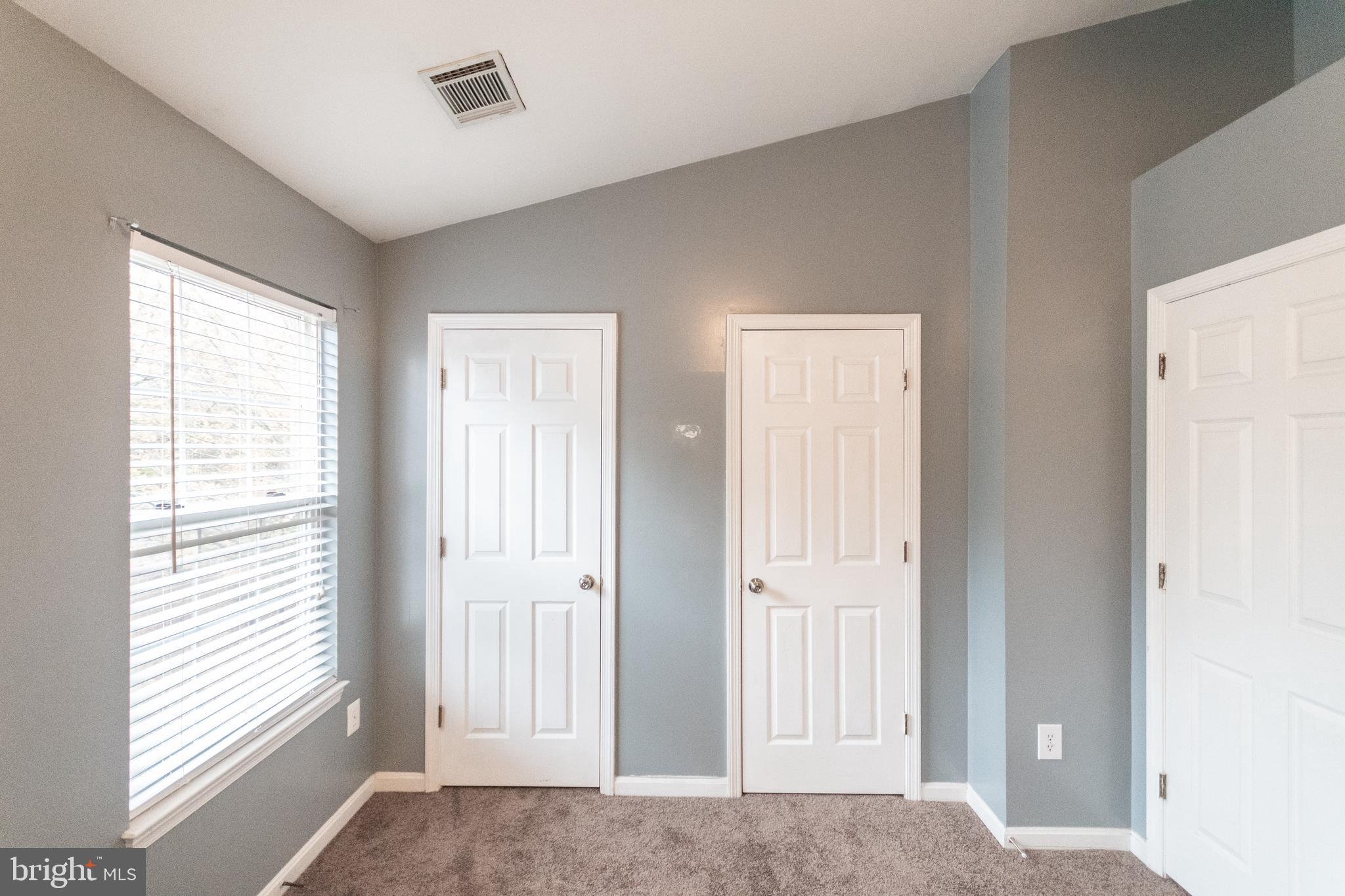 REGENCY MEADOWS - Residential Lease