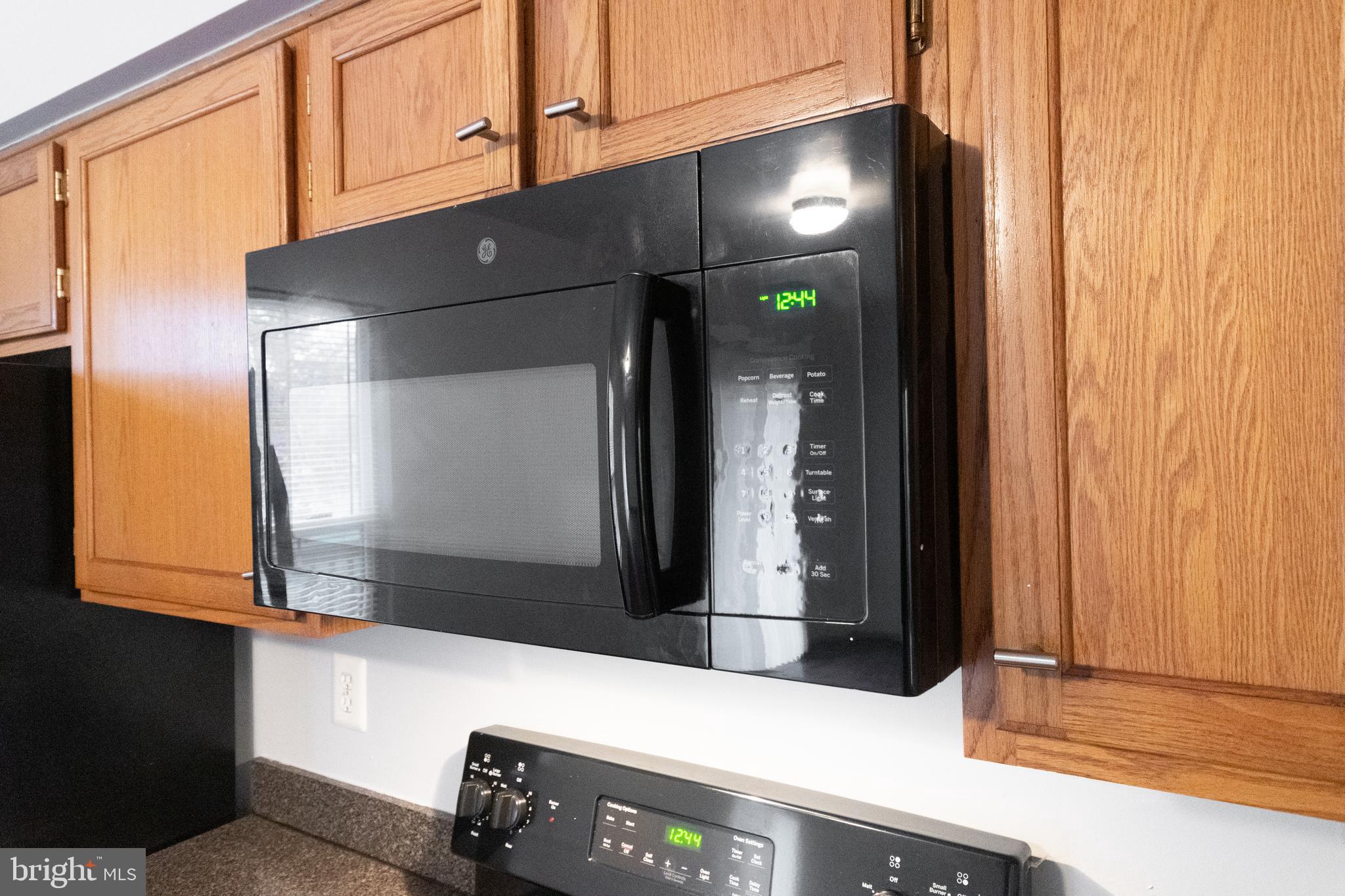 REGENCY MEADOWS - Residential Lease