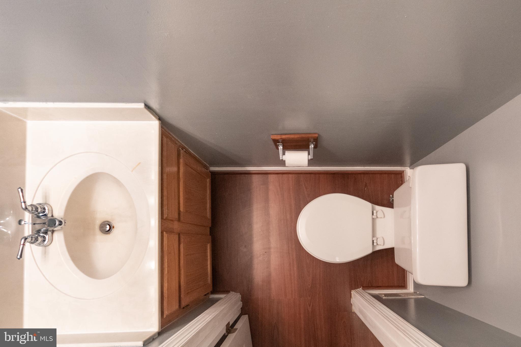 REGENCY MEADOWS - Residential Lease