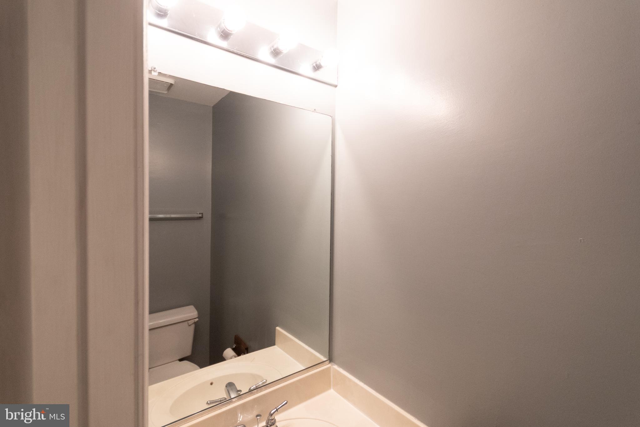 REGENCY MEADOWS - Residential Lease