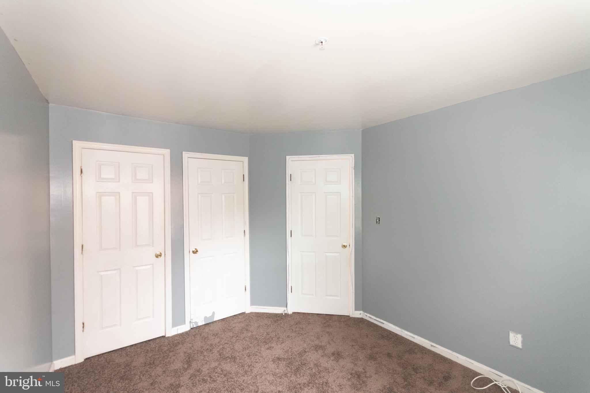 REGENCY MEADOWS - Residential Lease