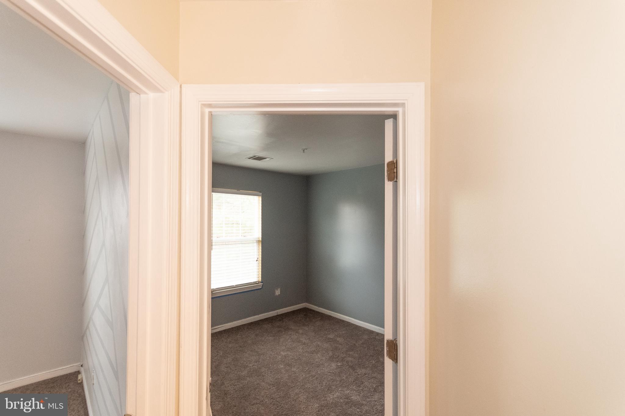 REGENCY MEADOWS - Residential Lease