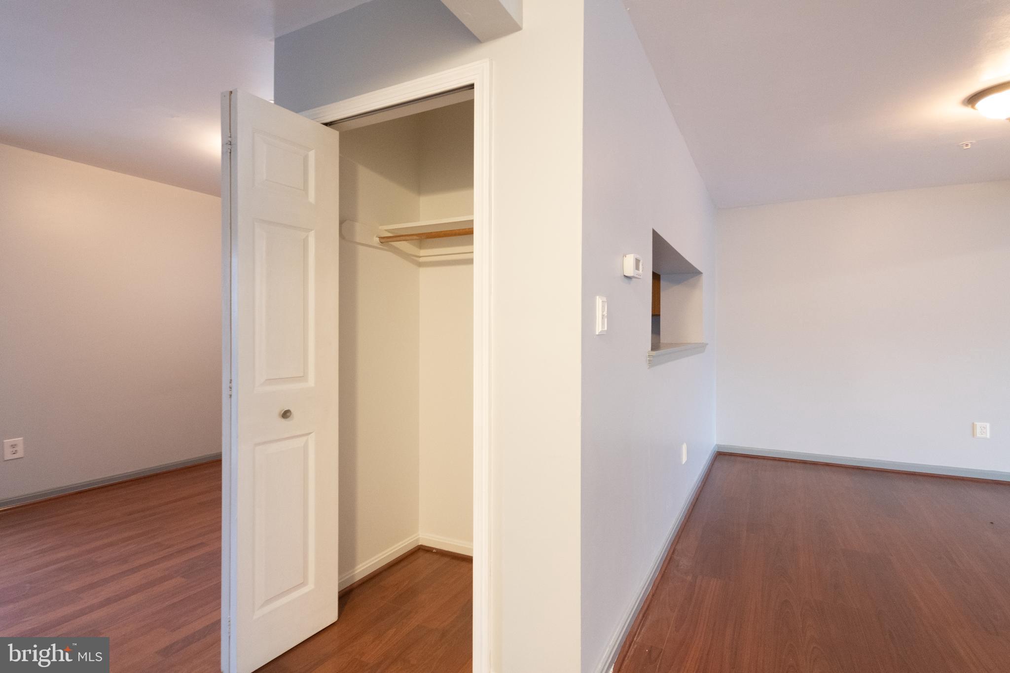 REGENCY MEADOWS - Residential Lease