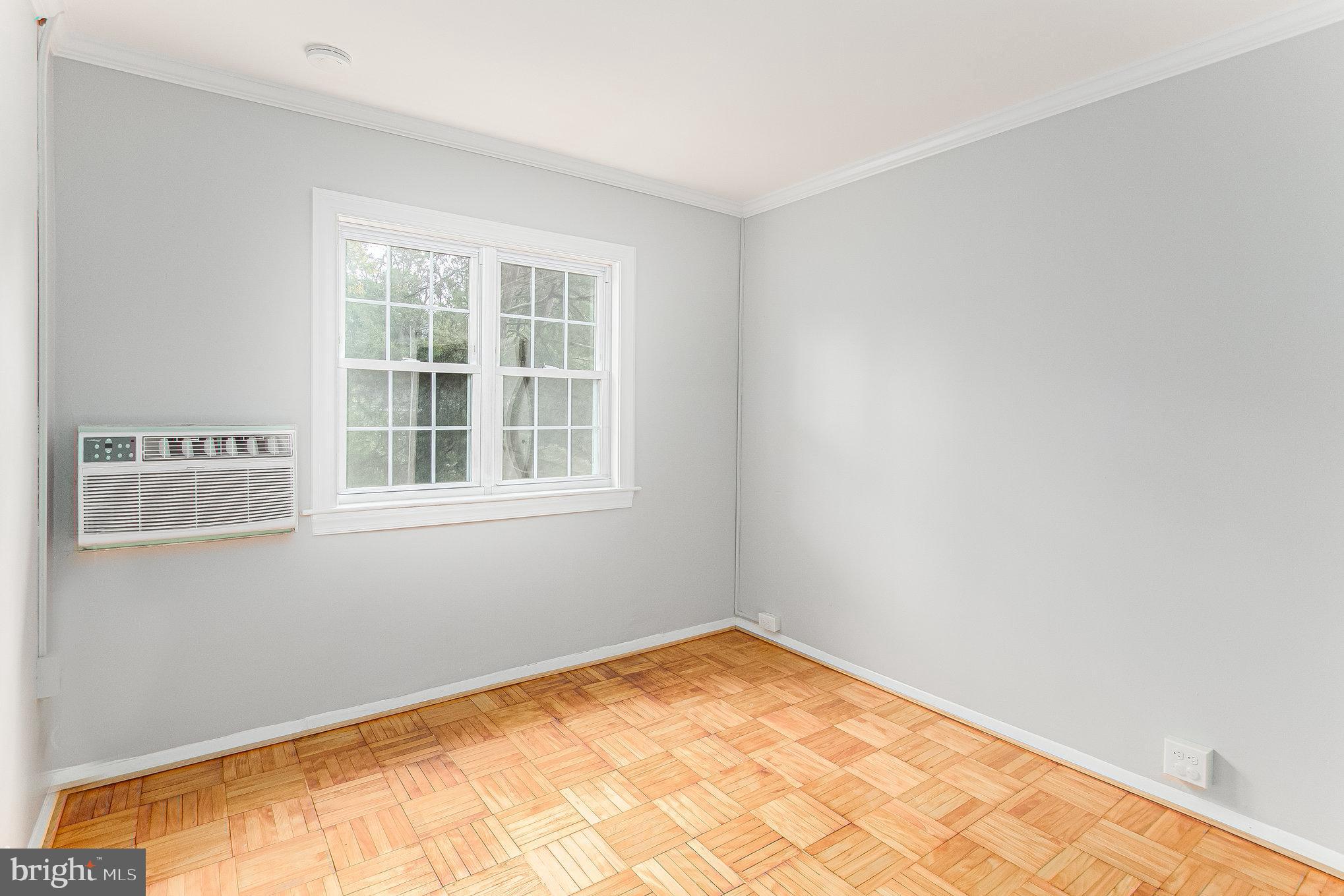 PARKFAIRFAX - Residential Lease