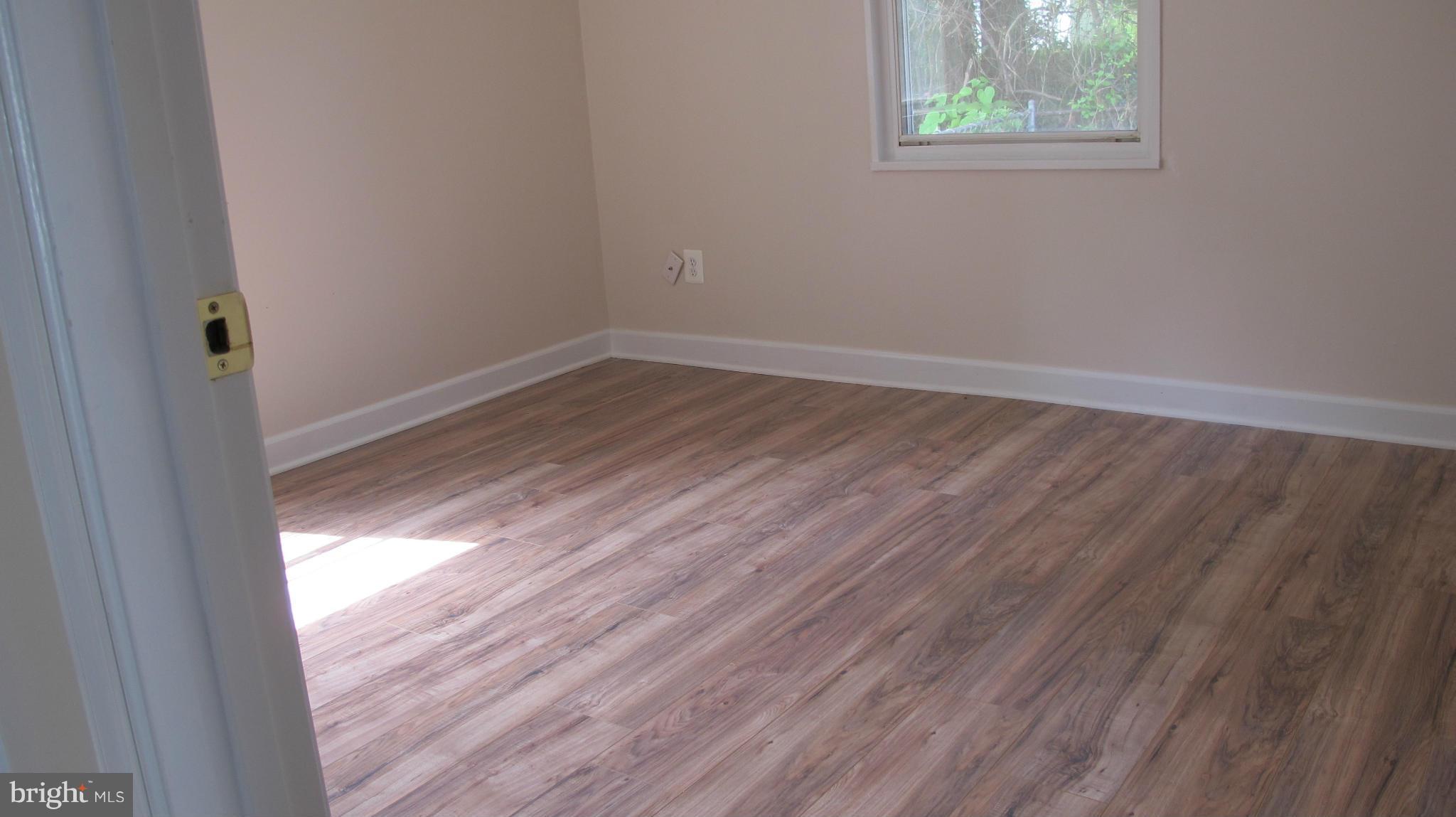 PIMMIT HILLS - Residential