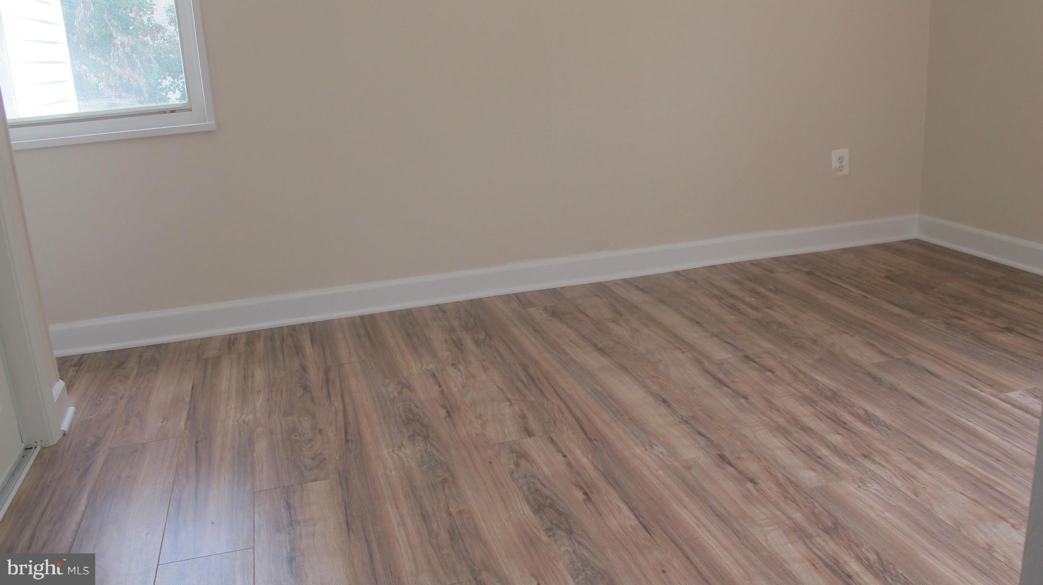 PIMMIT HILLS - Residential